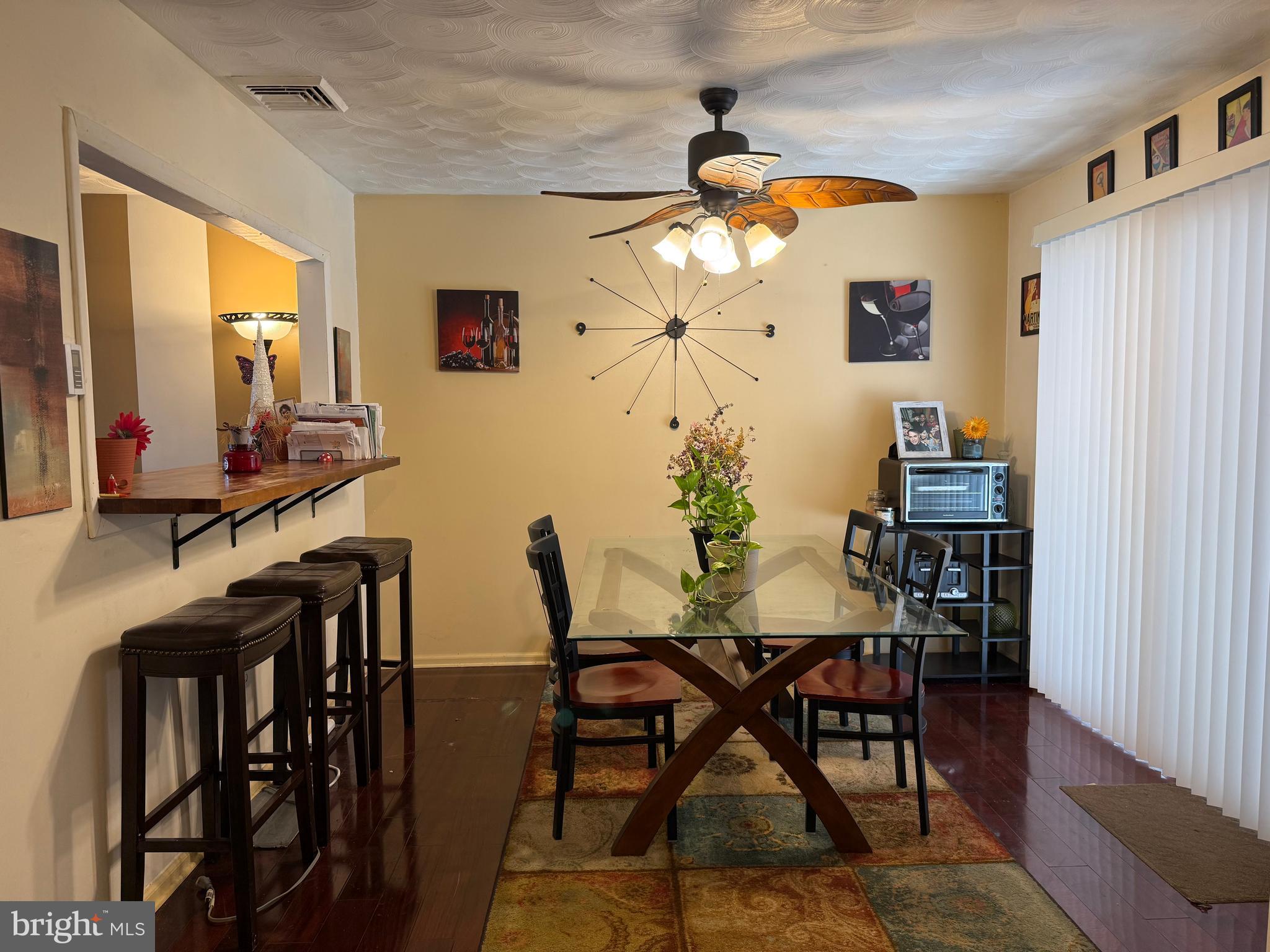 SOUTH MIDDLETON TWP - Residential