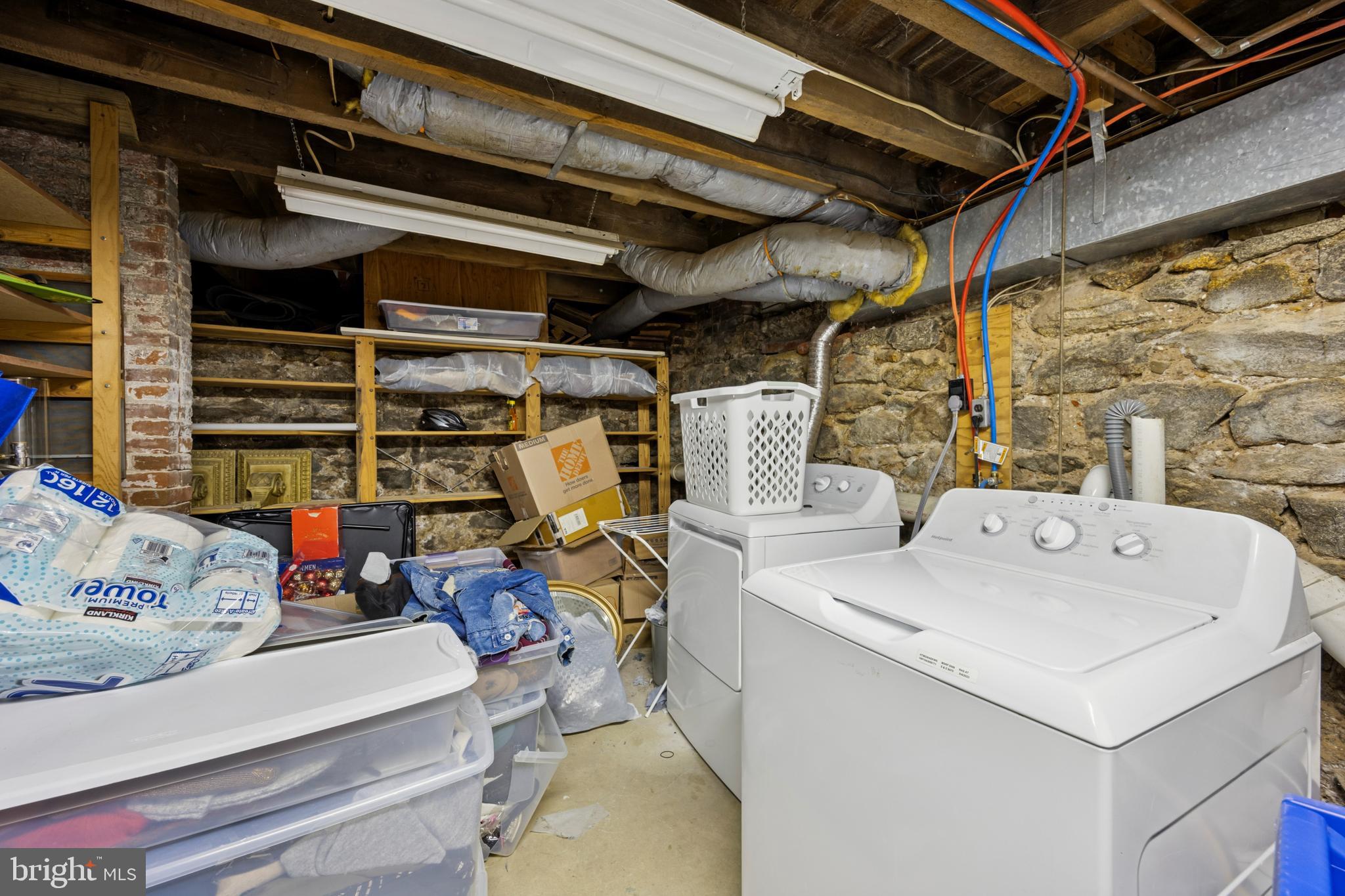 GRADUATE HOSPITAL - Residential Lease