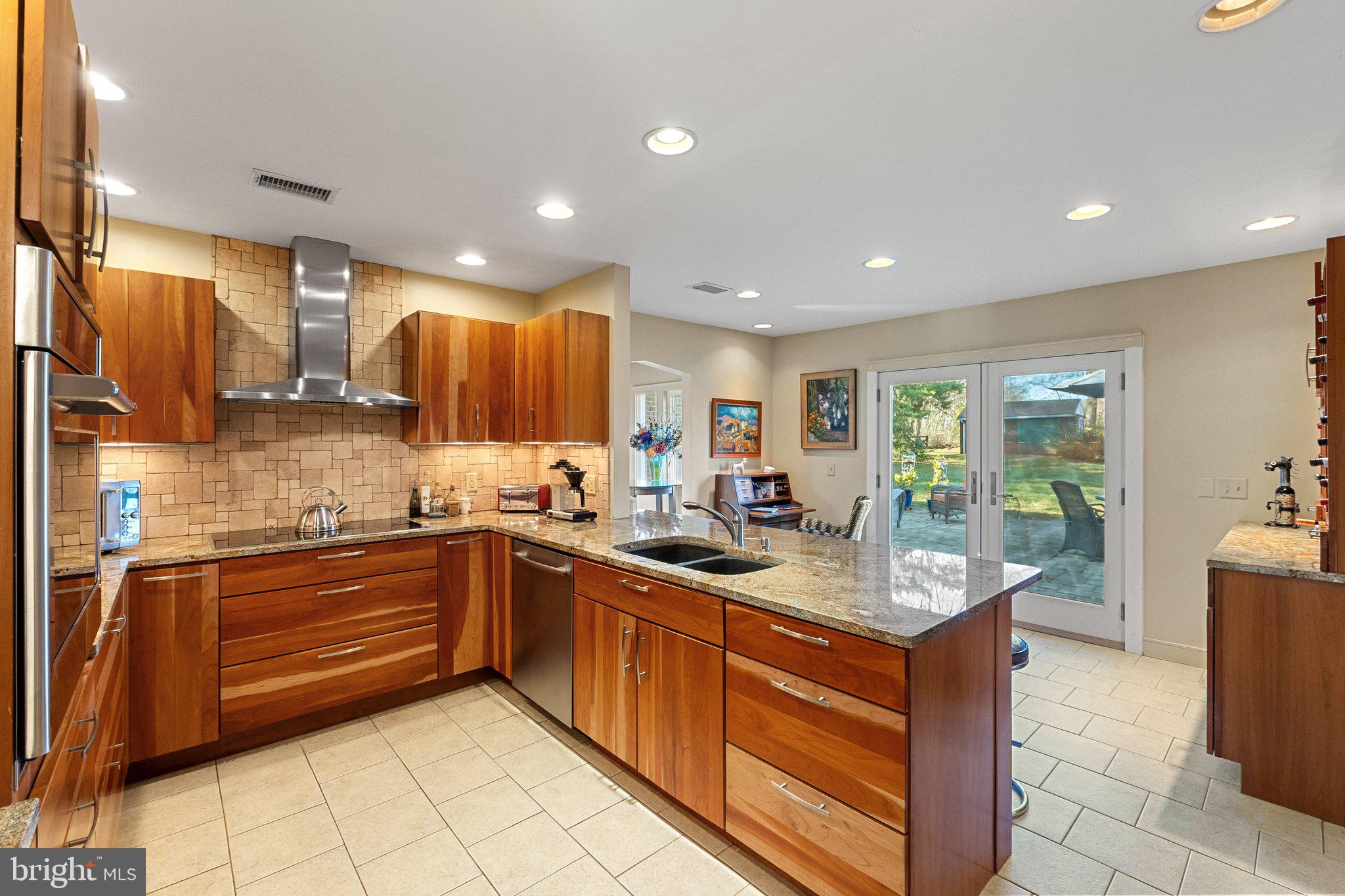 CUNNINGHAM ACRES - Farm