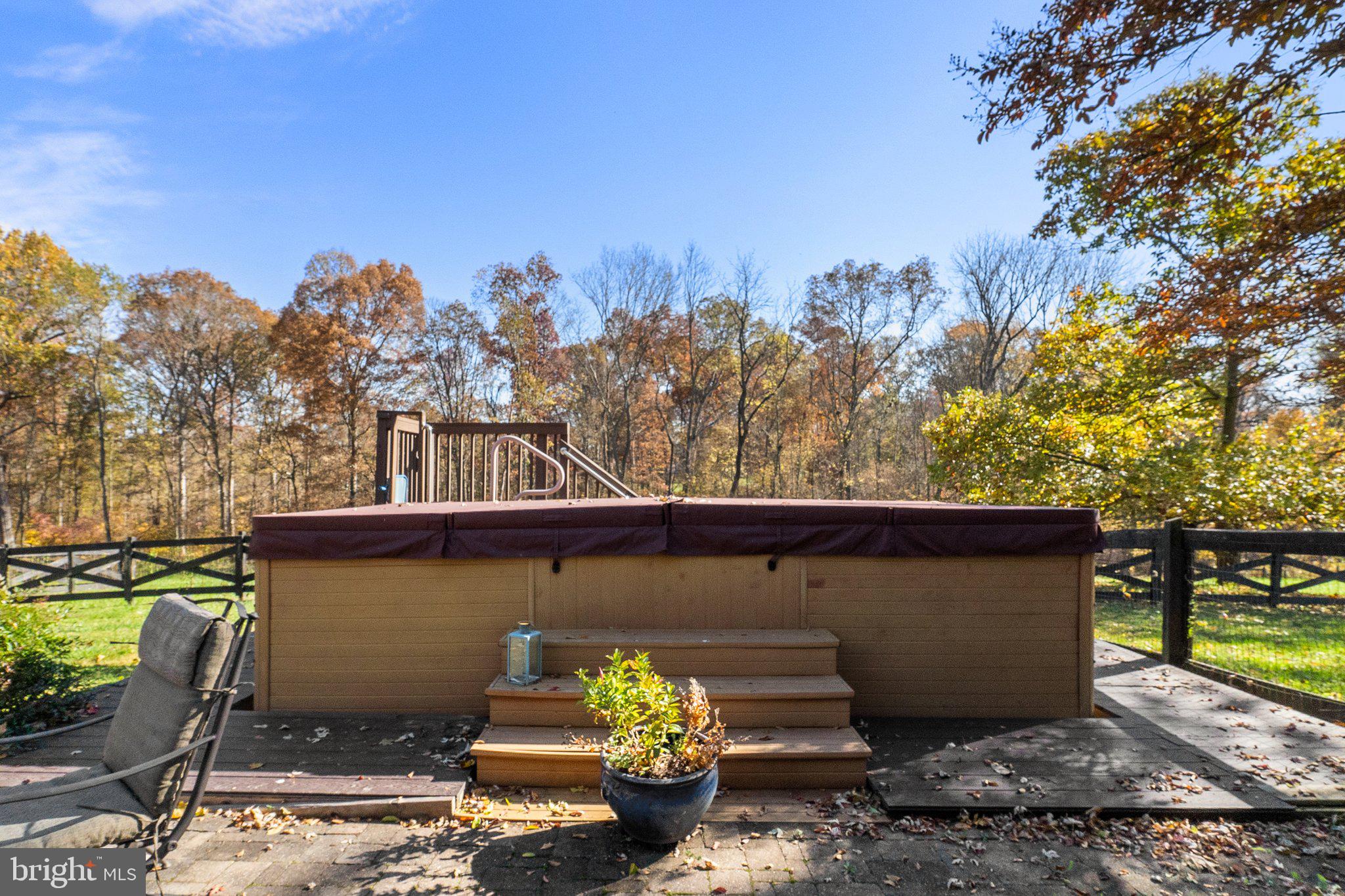 CUNNINGHAM ACRES - Farm