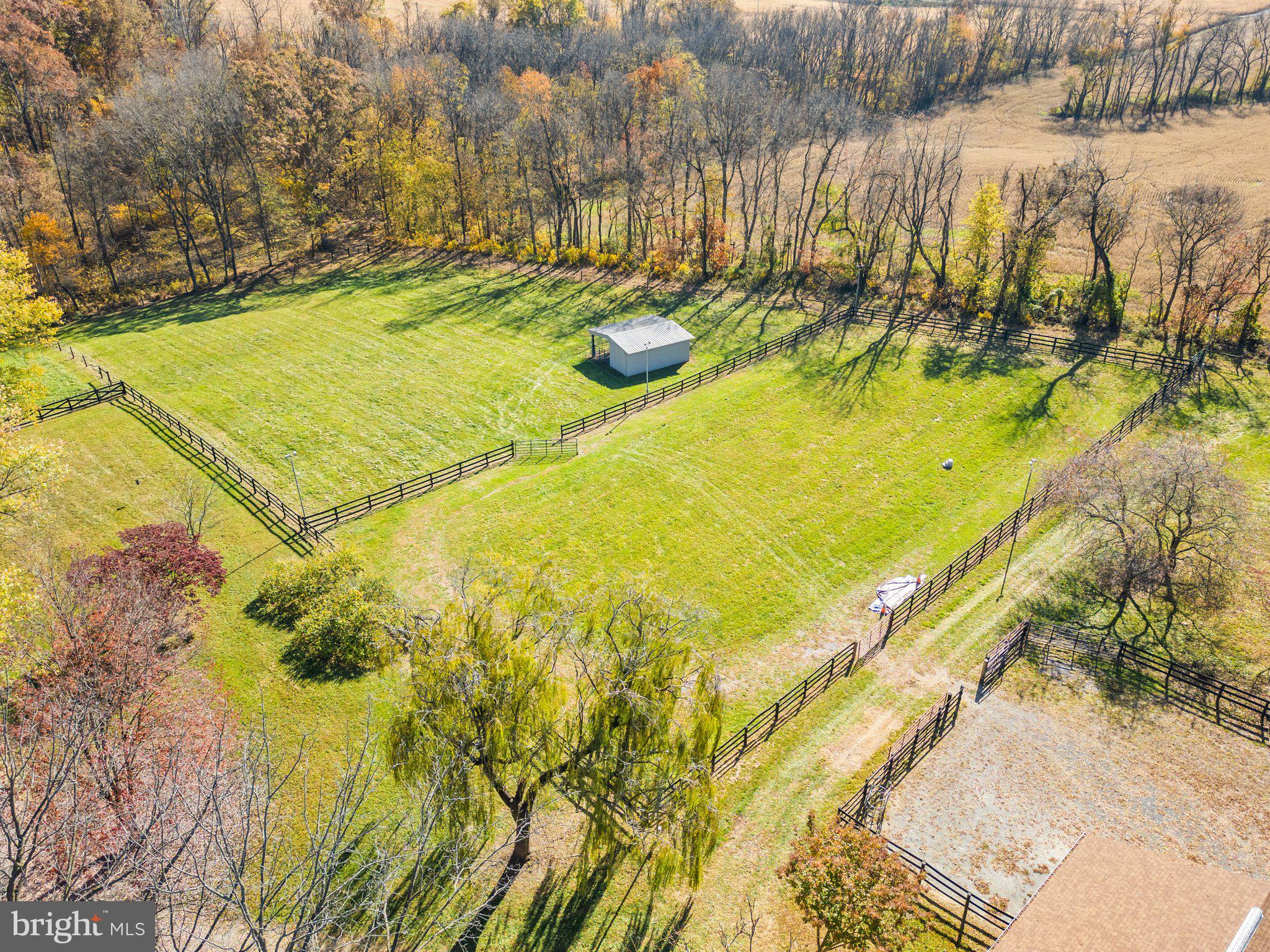 CUNNINGHAM ACRES - Farm