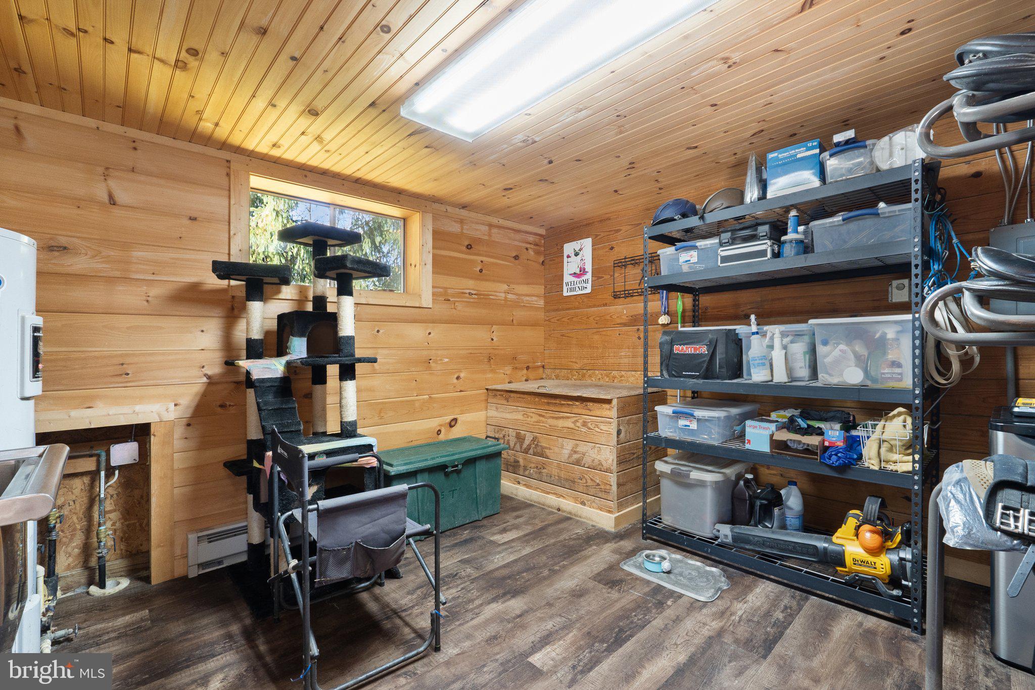 CUNNINGHAM ACRES - Farm