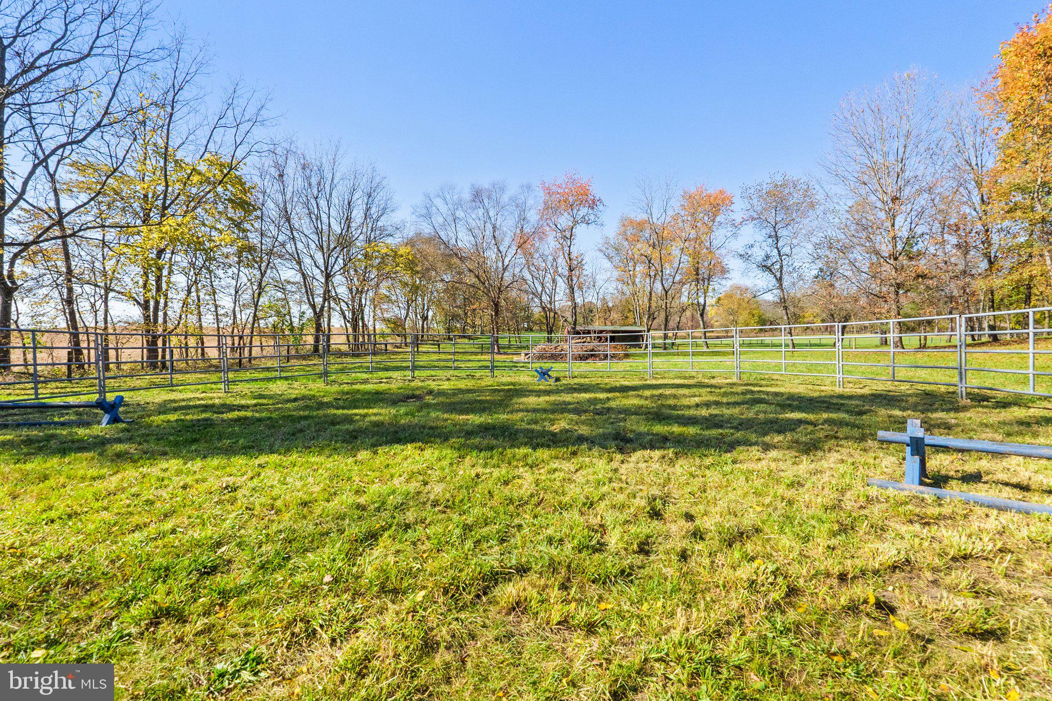 CUNNINGHAM ACRES - Farm