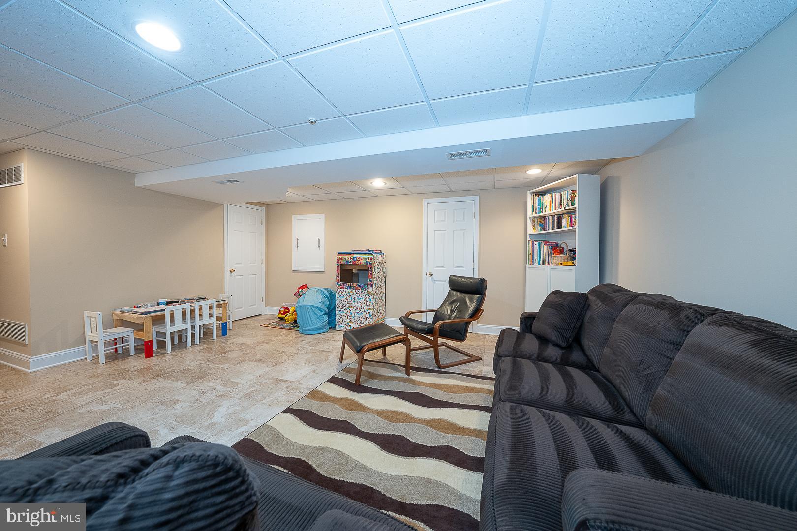 WYNNEWOOD - Residential