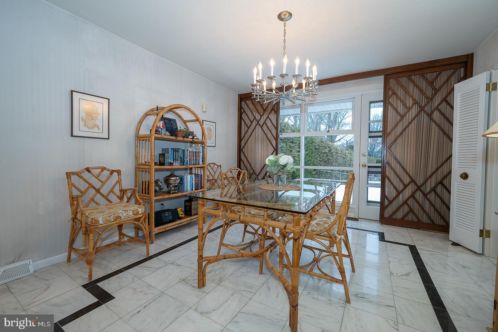 WYNNEWOOD - Residential