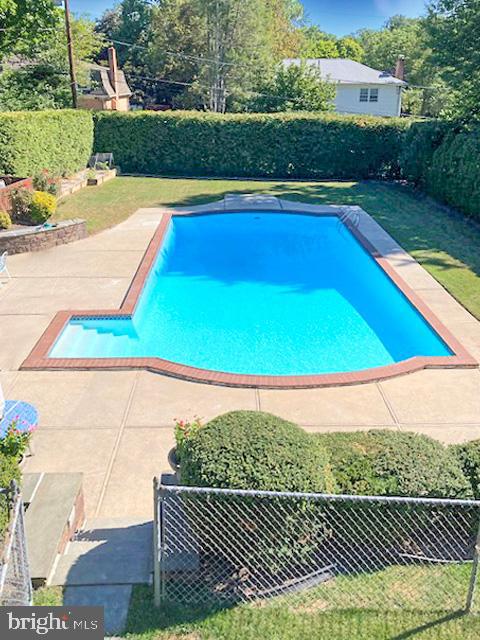 WYNNEWOOD - Residential