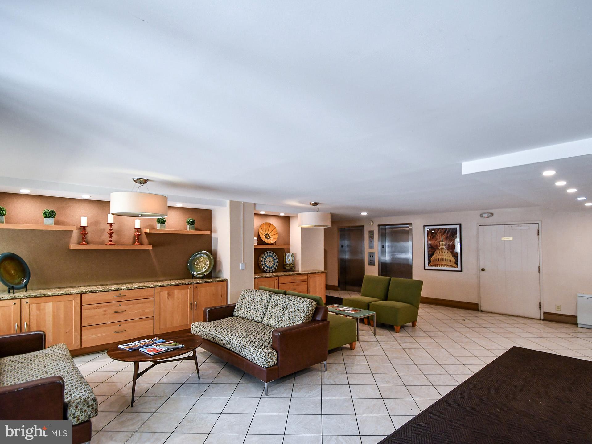 2401 H STREET NW 810