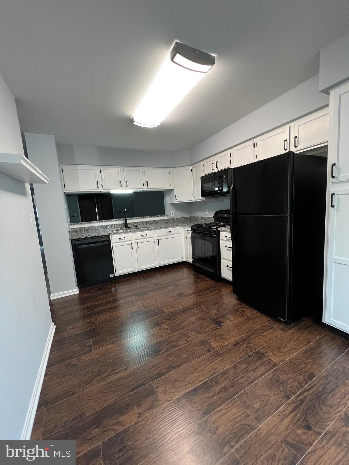 PRINCETON WOODS - Residential Lease