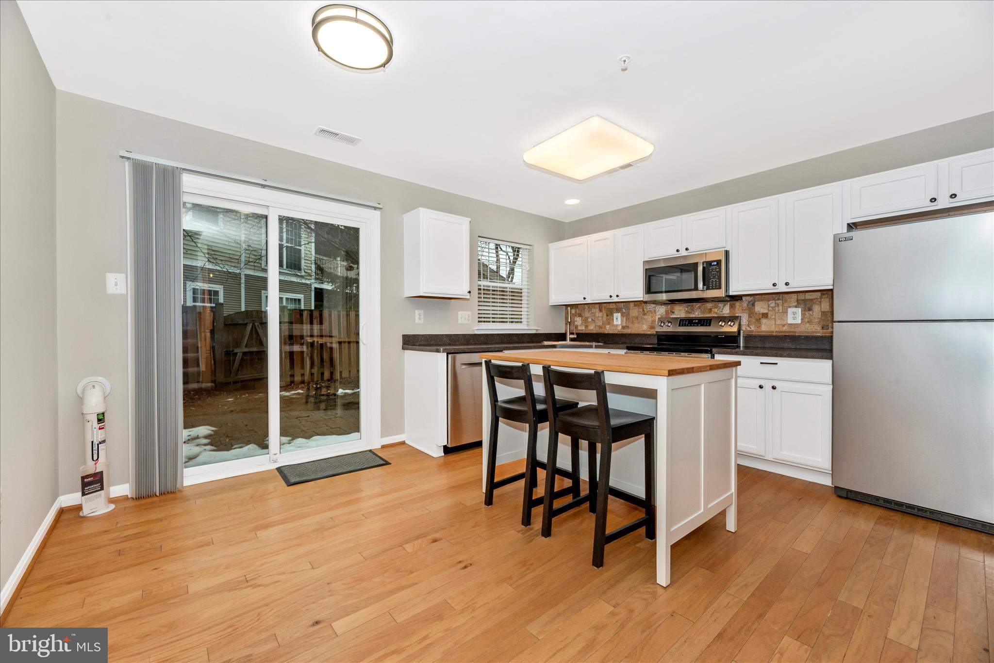 BALLENGER CREEK CENTER POND - Residential