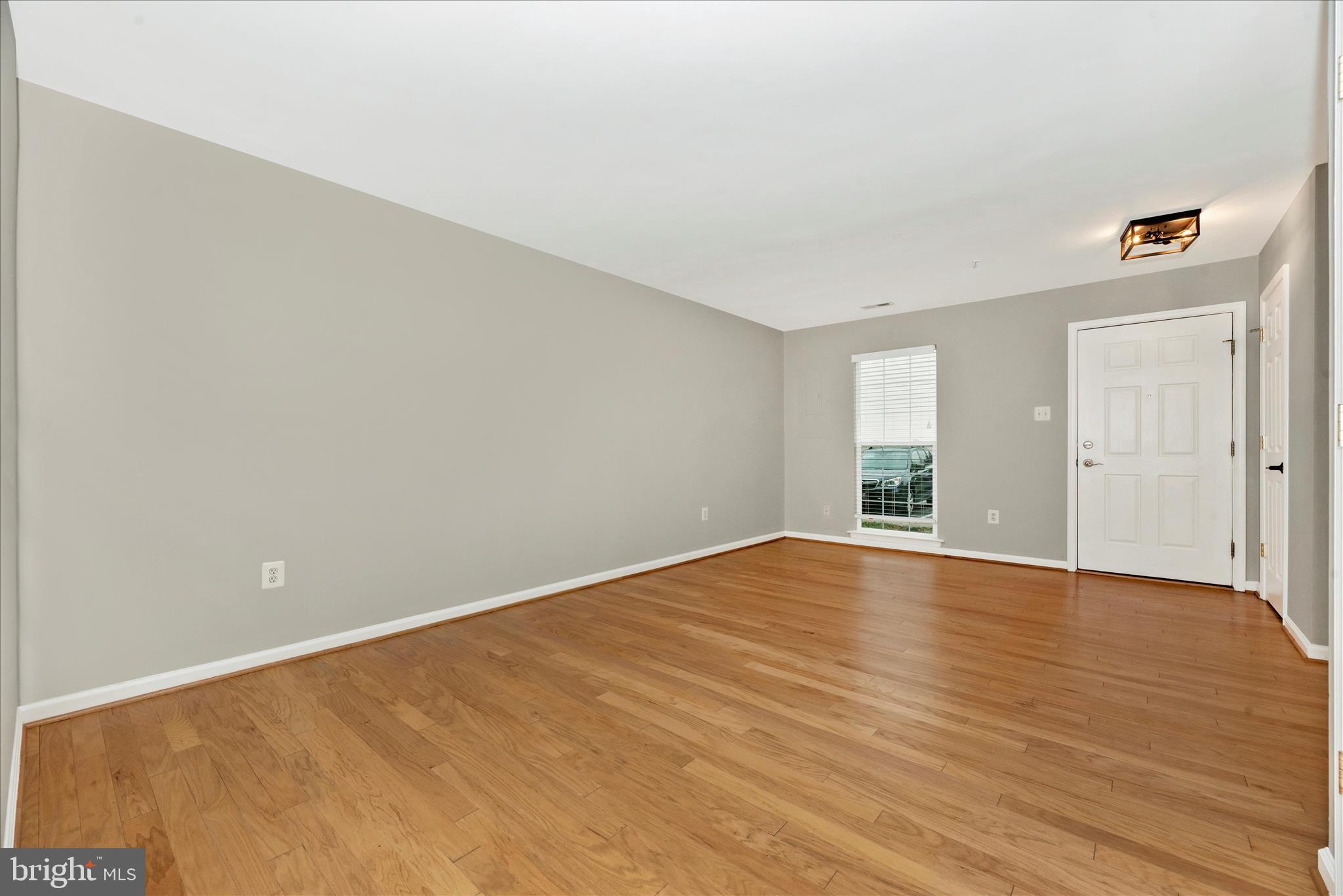 BALLENGER CREEK CENTER POND - Residential