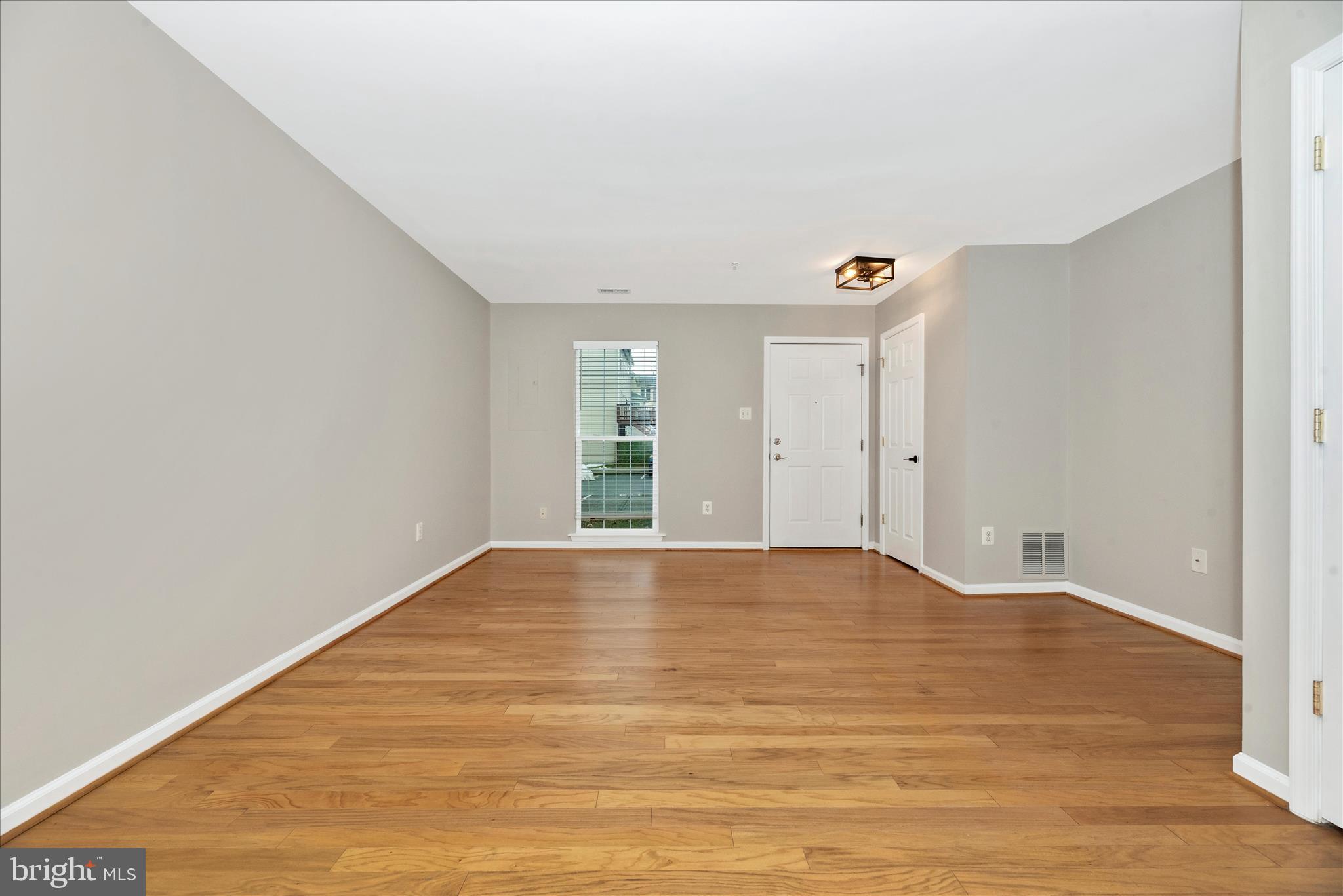 BALLENGER CREEK CENTER POND - Residential