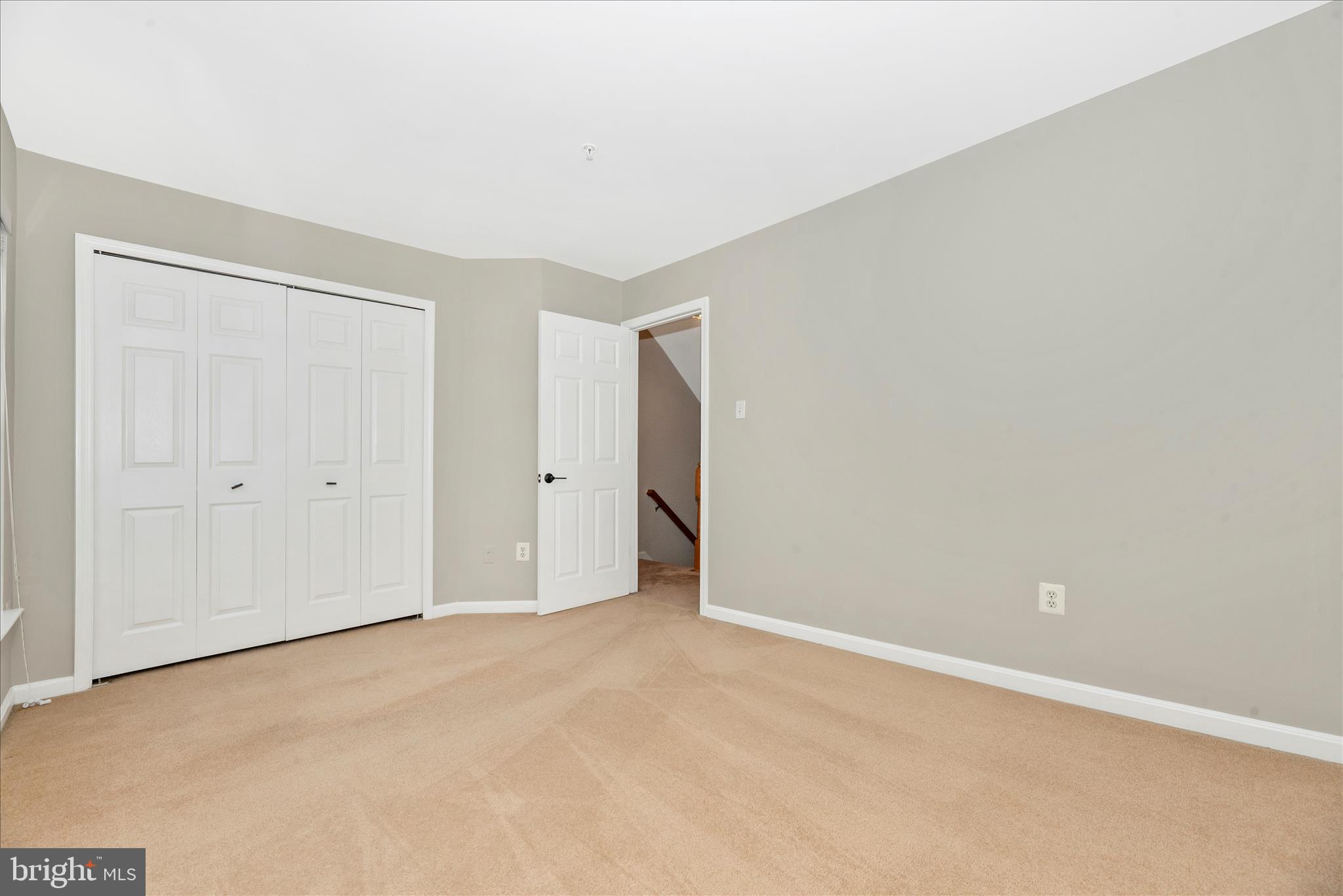 BALLENGER CREEK CENTER POND - Residential