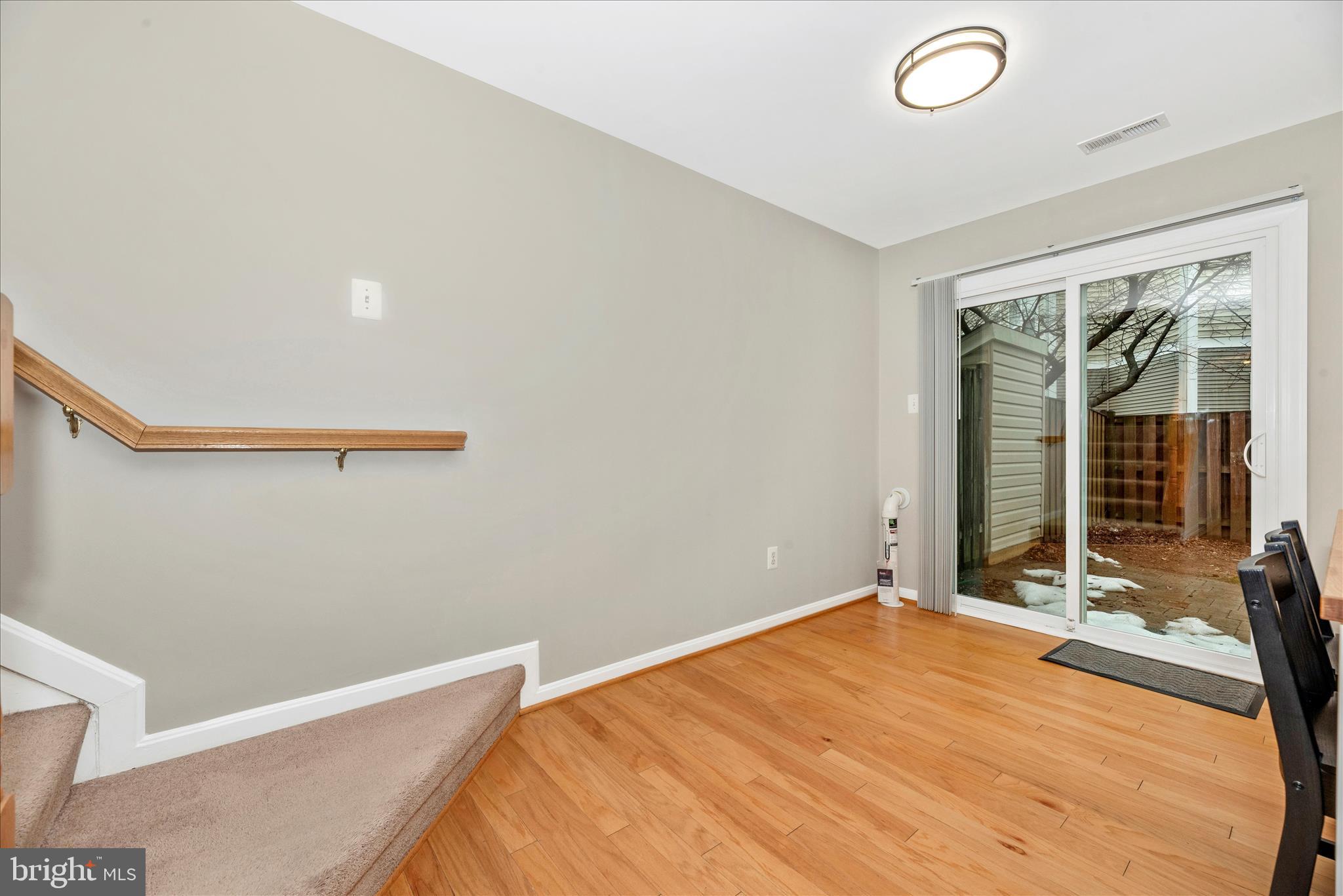 BALLENGER CREEK CENTER POND - Residential