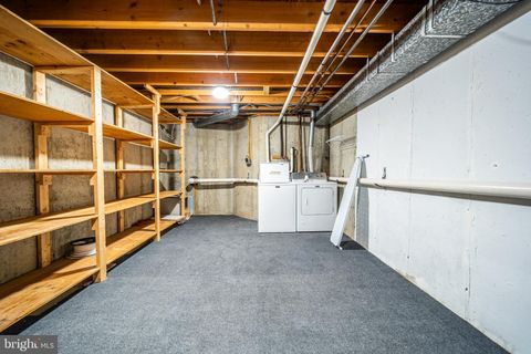 Tiny photo for 19 Dryden Dr, BURLINGTON, NJ 08016 (MLS # NJBL2101806)