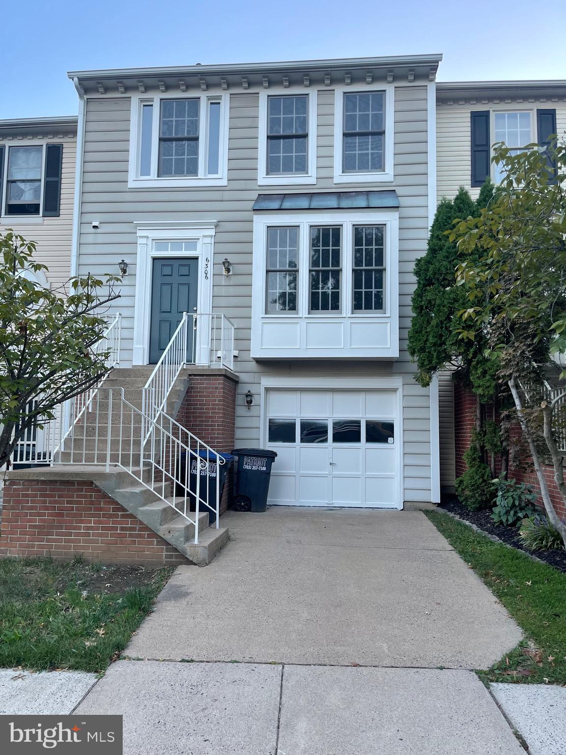 CENTRE RIDGE - Residential Lease