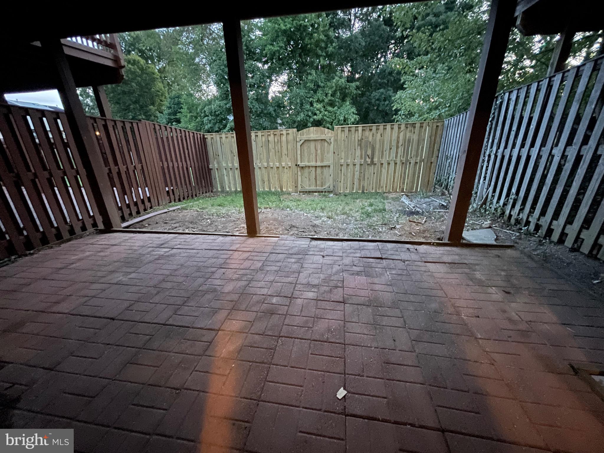 CENTRE RIDGE - Residential Lease