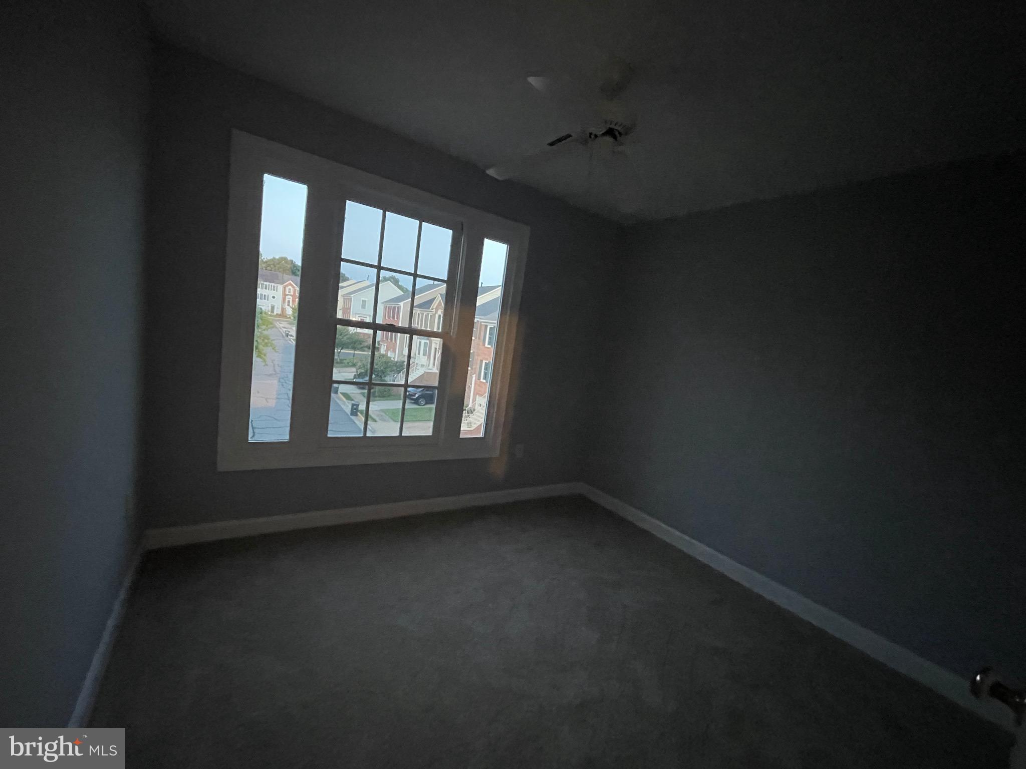 CENTRE RIDGE - Residential Lease