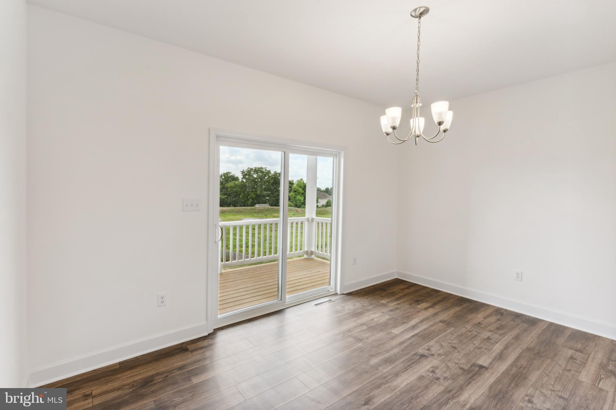 CUMBERLAND VILLAGE - Residential