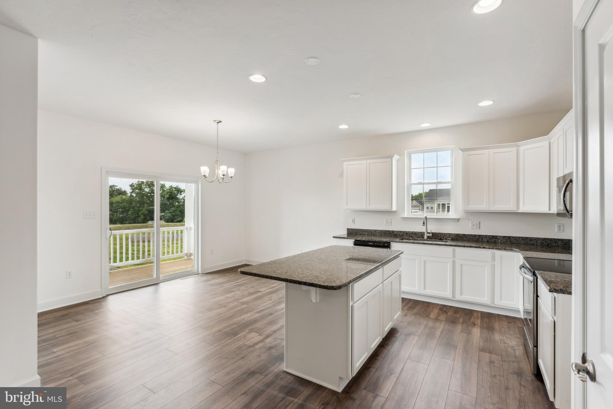 CUMBERLAND VILLAGE - Residential