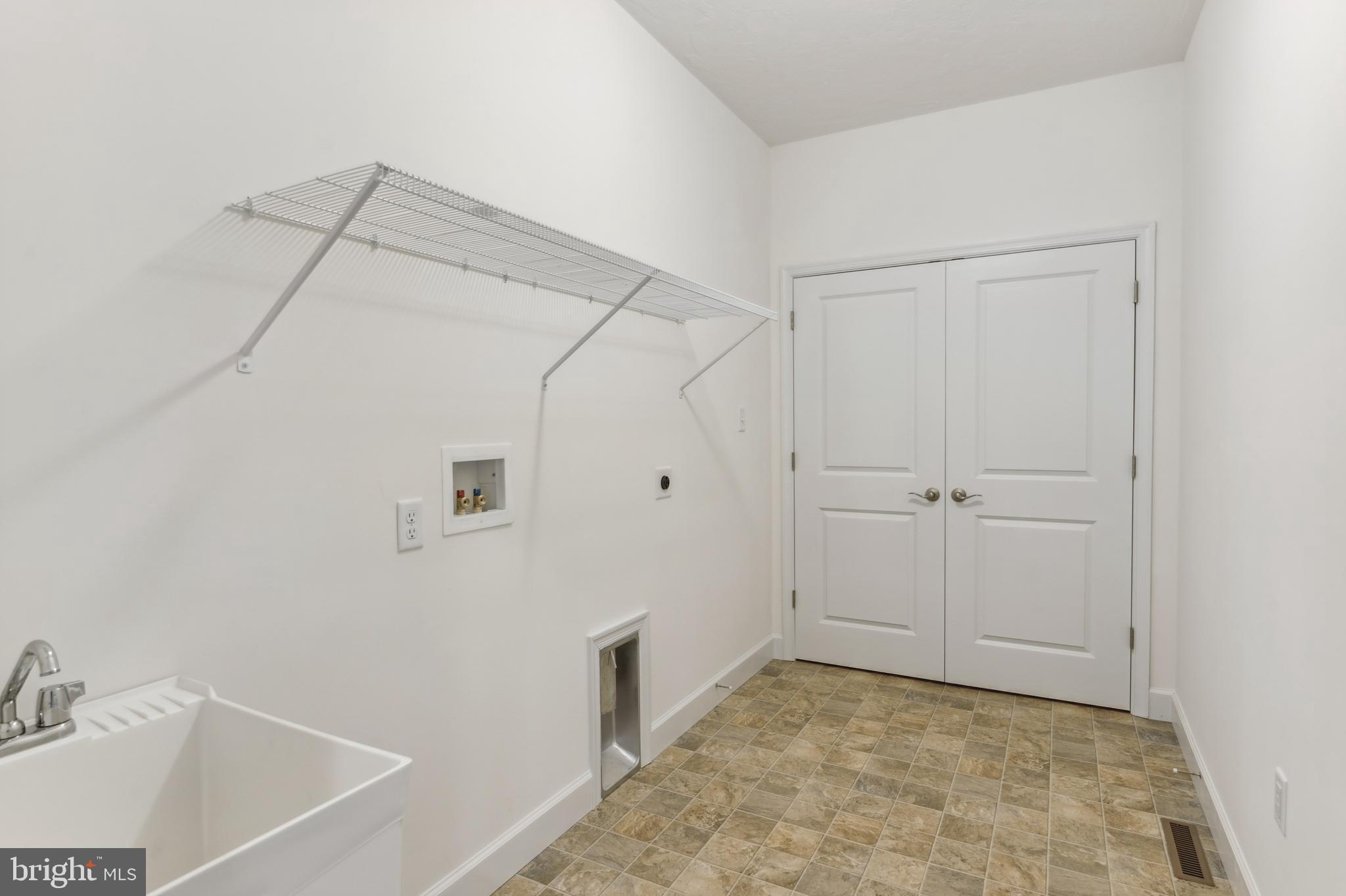 CUMBERLAND VILLAGE - Residential