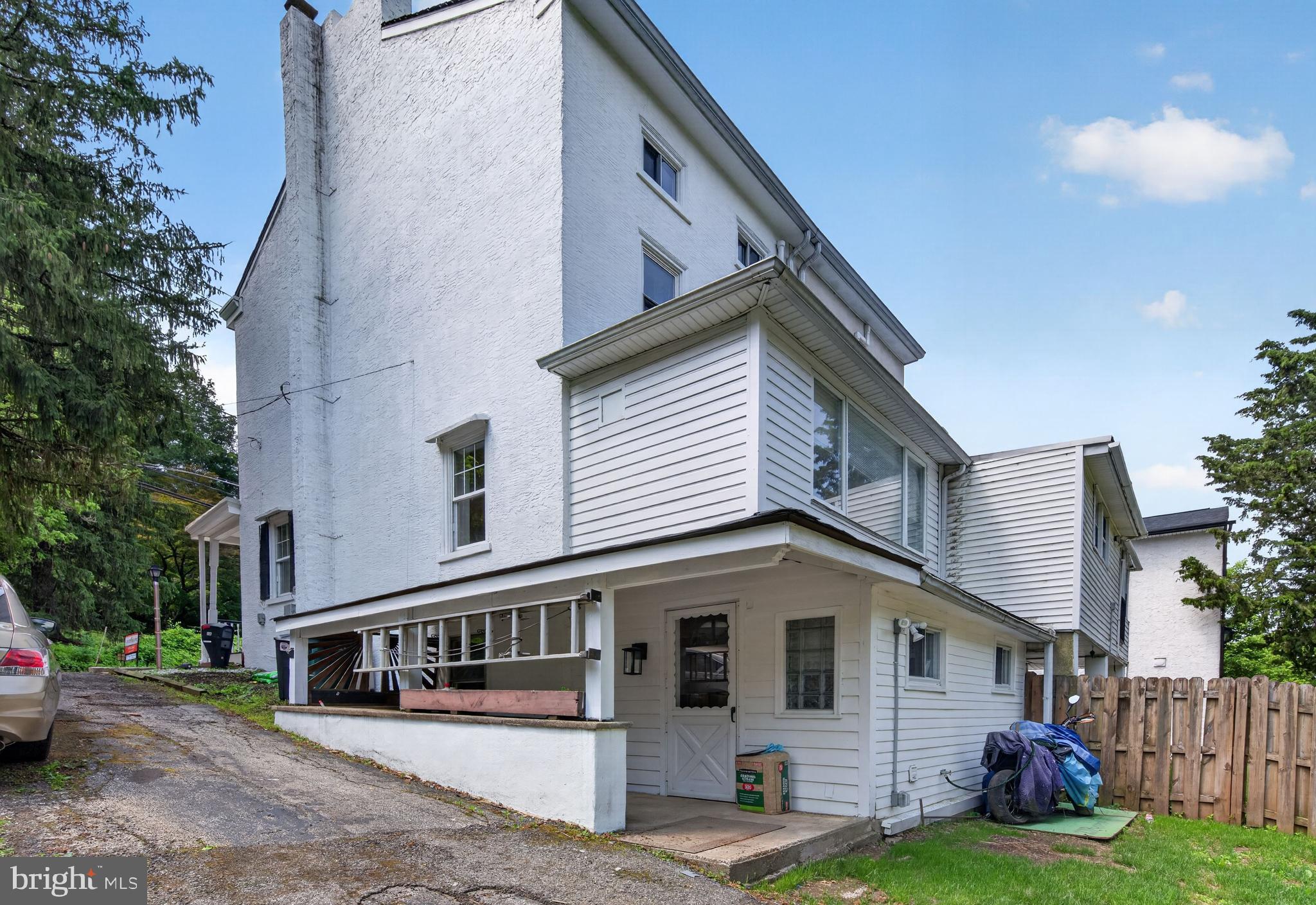 238 BARREN HILL ROAD