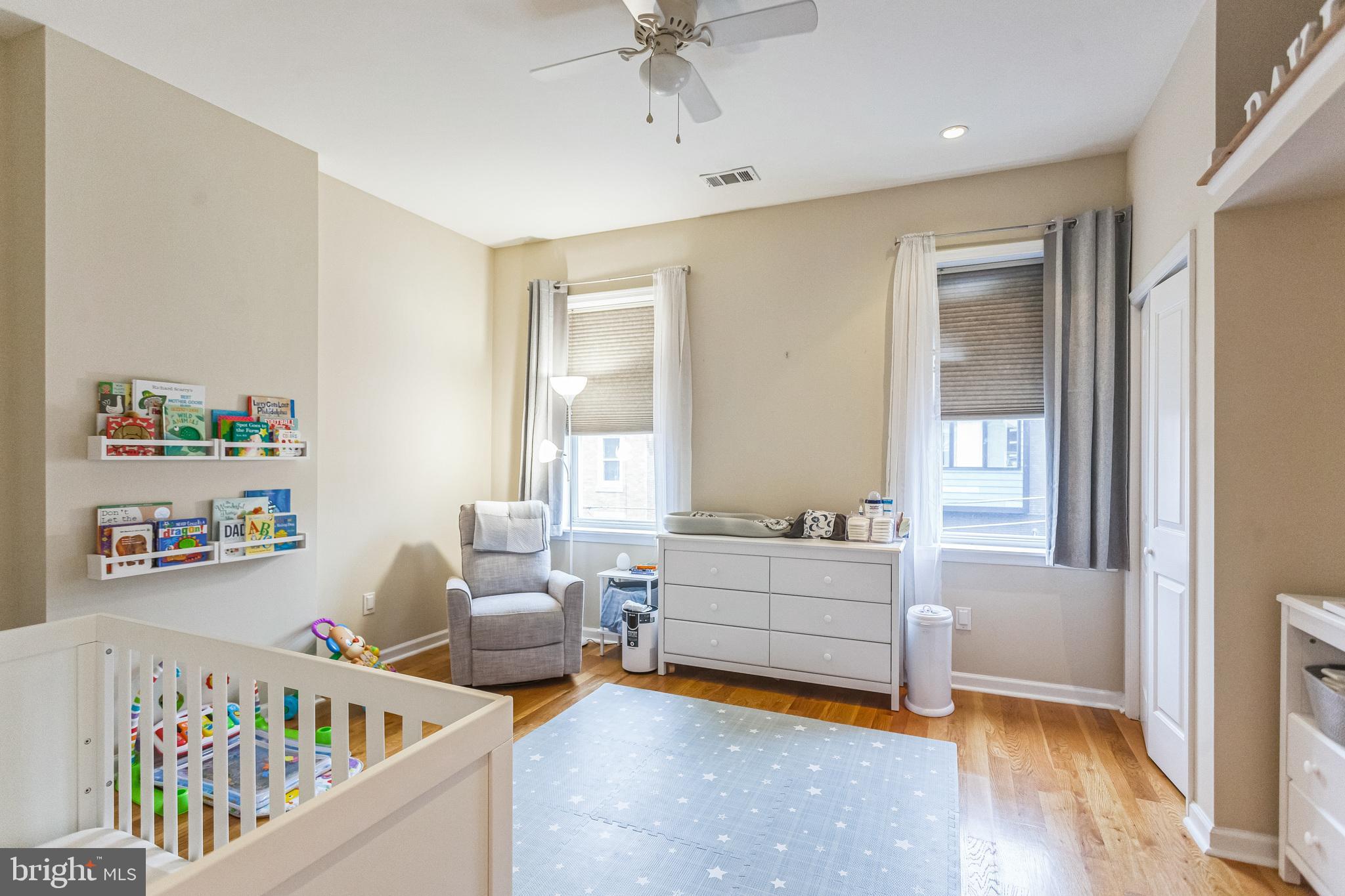 BELLA VISTA - Residential