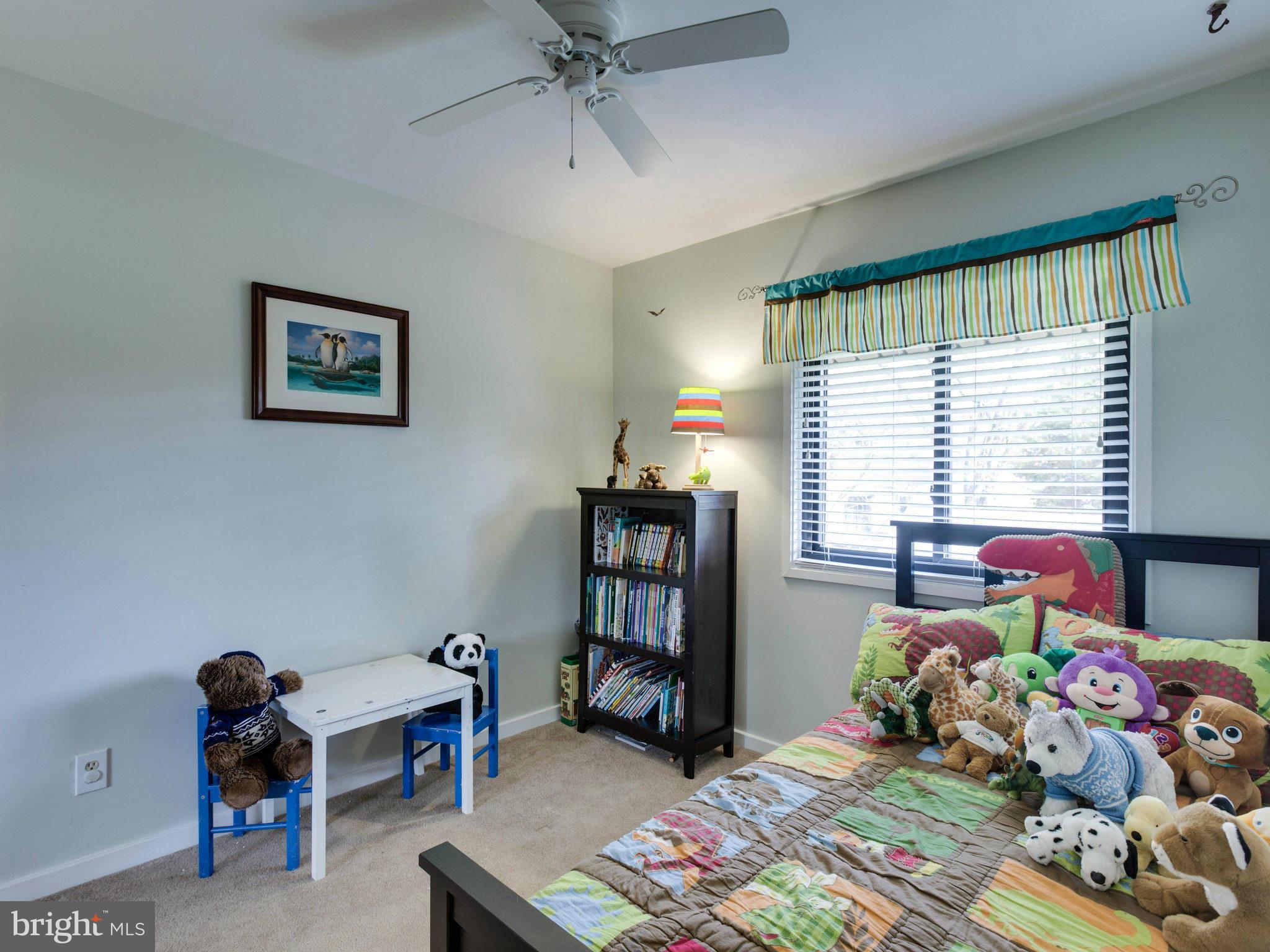 STONEYBROOKE - Residential