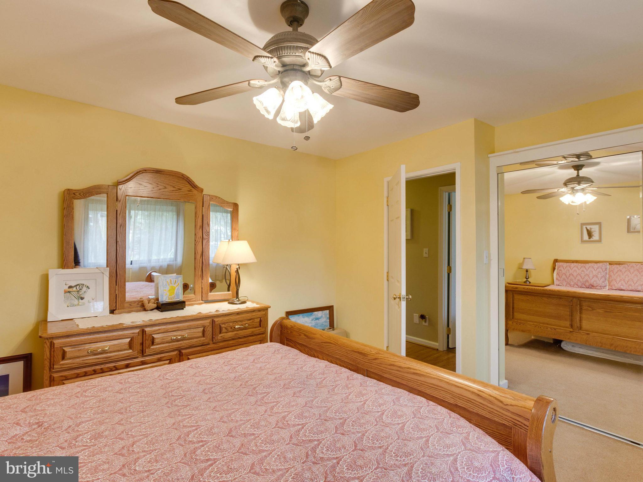 STONEYBROOKE - Residential