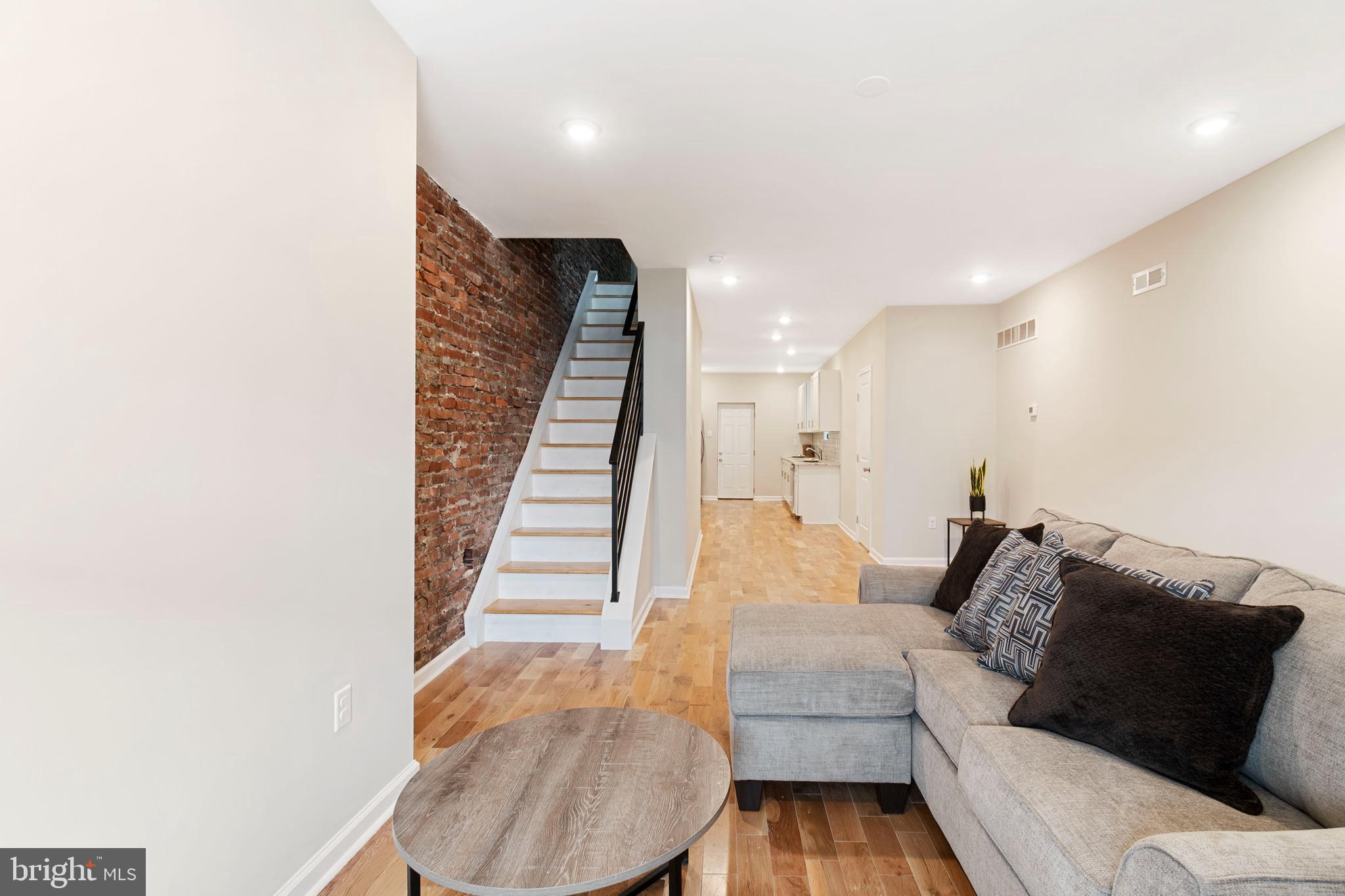 OVERBROOK - Residential