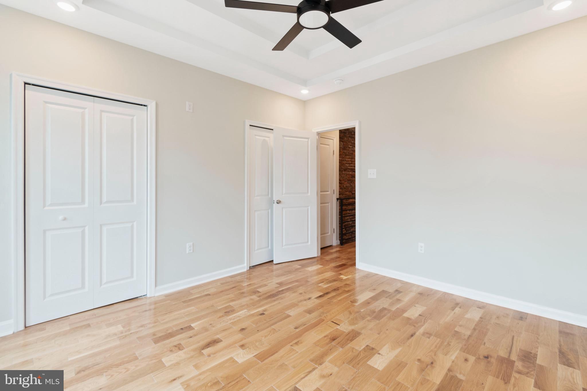 OVERBROOK - Residential