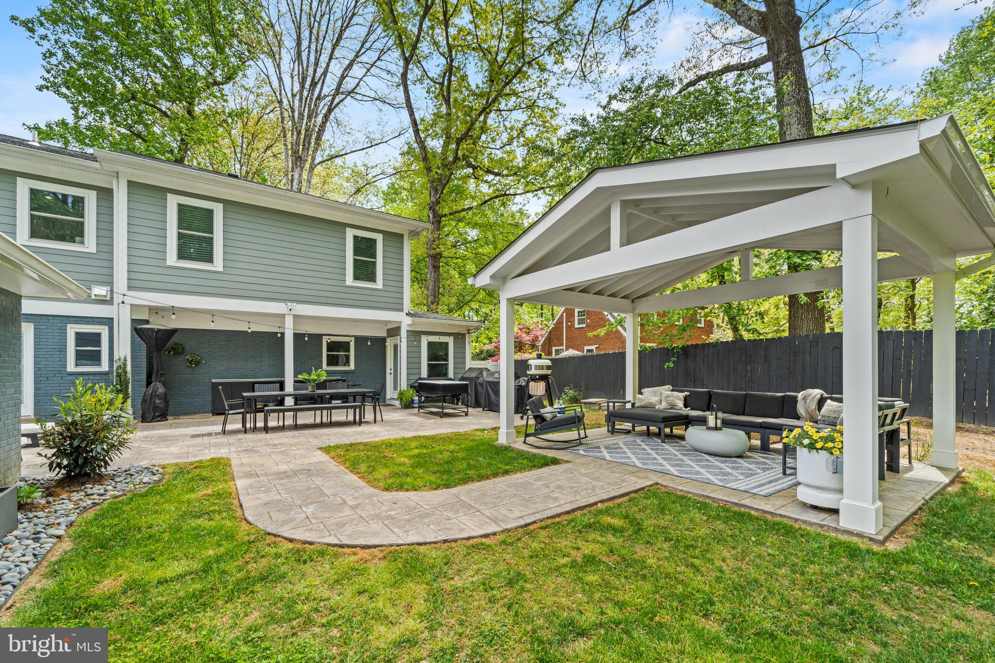 MILL CREEK PARK - Residential