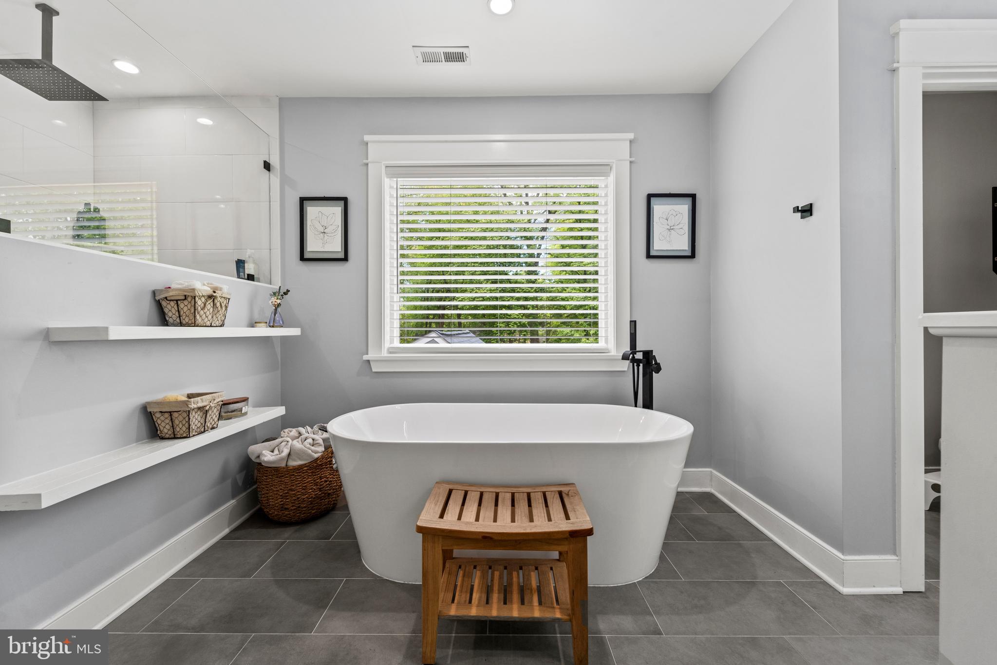 MILL CREEK PARK - Residential