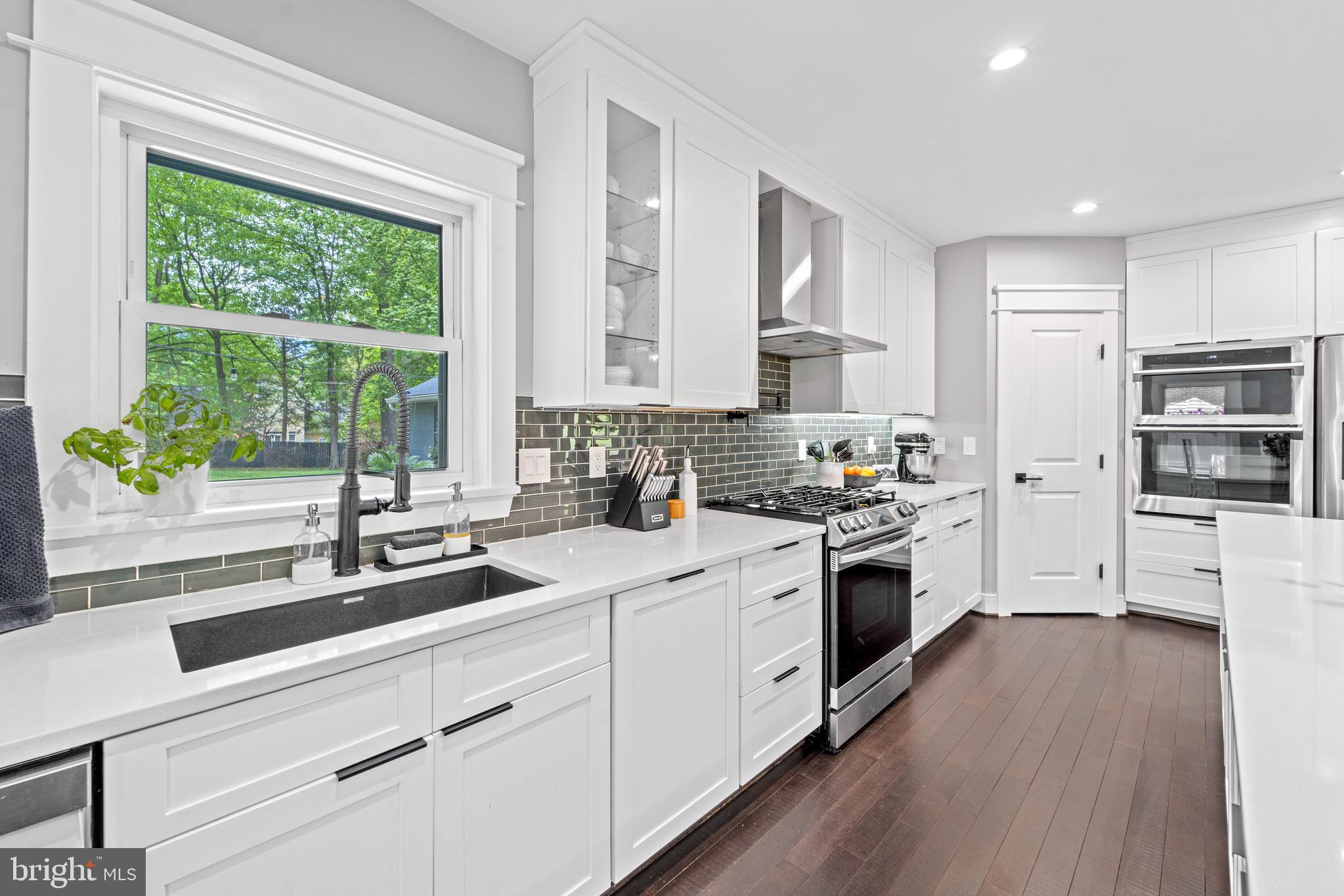 MILL CREEK PARK - Residential