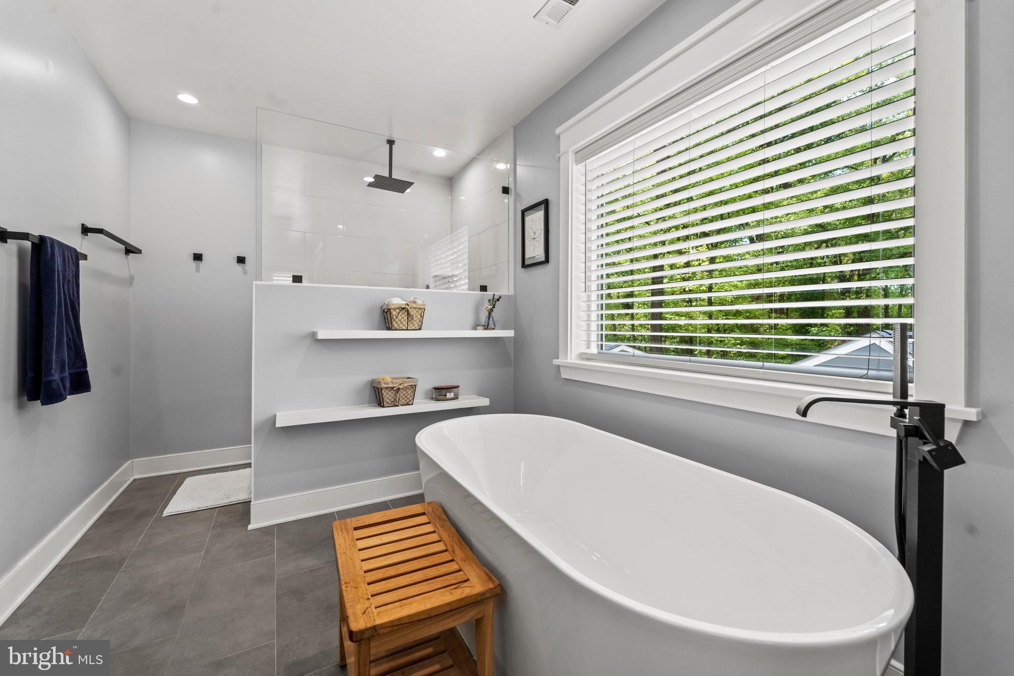 MILL CREEK PARK - Residential