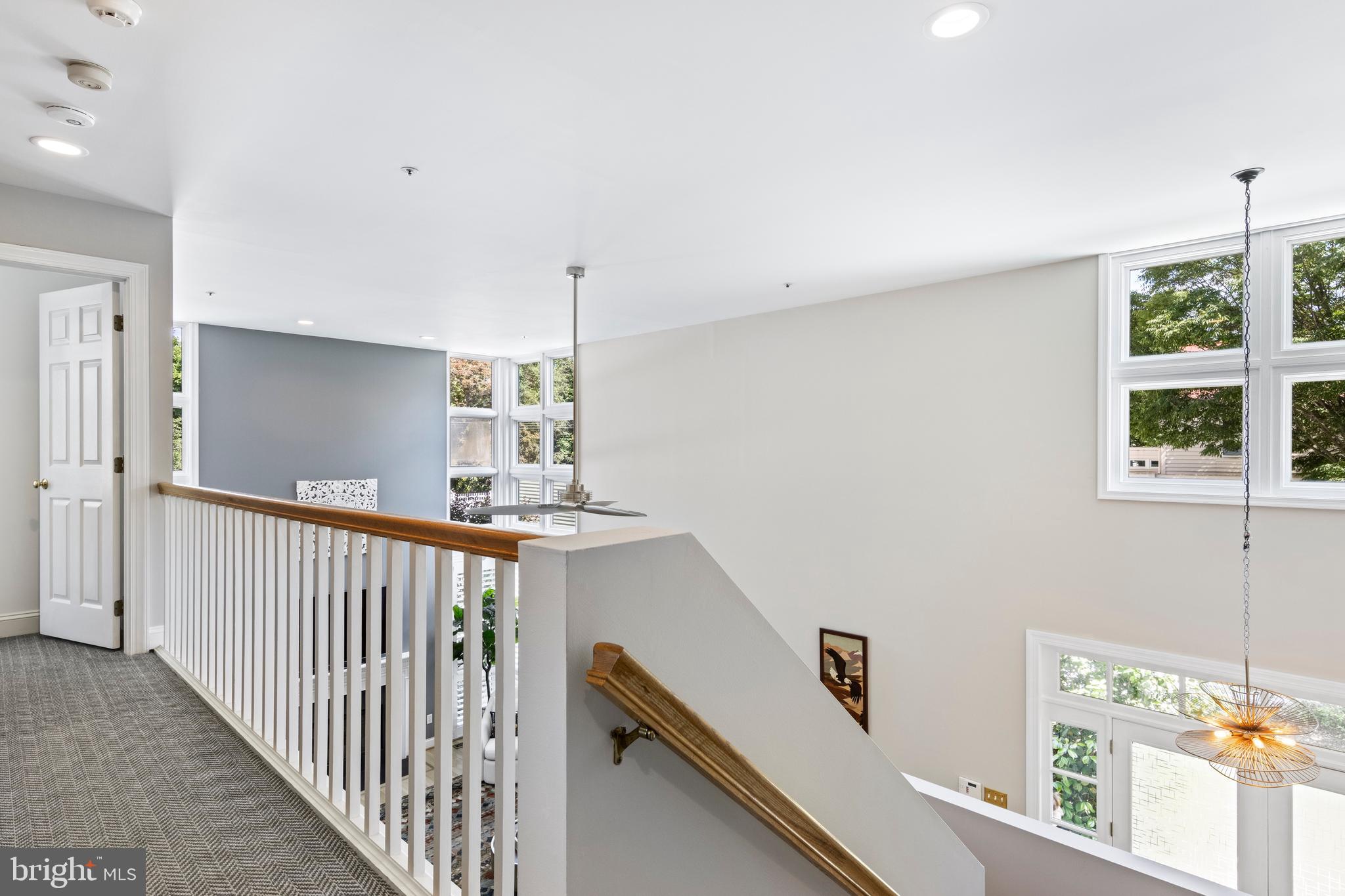 MAYFIELD - Residential