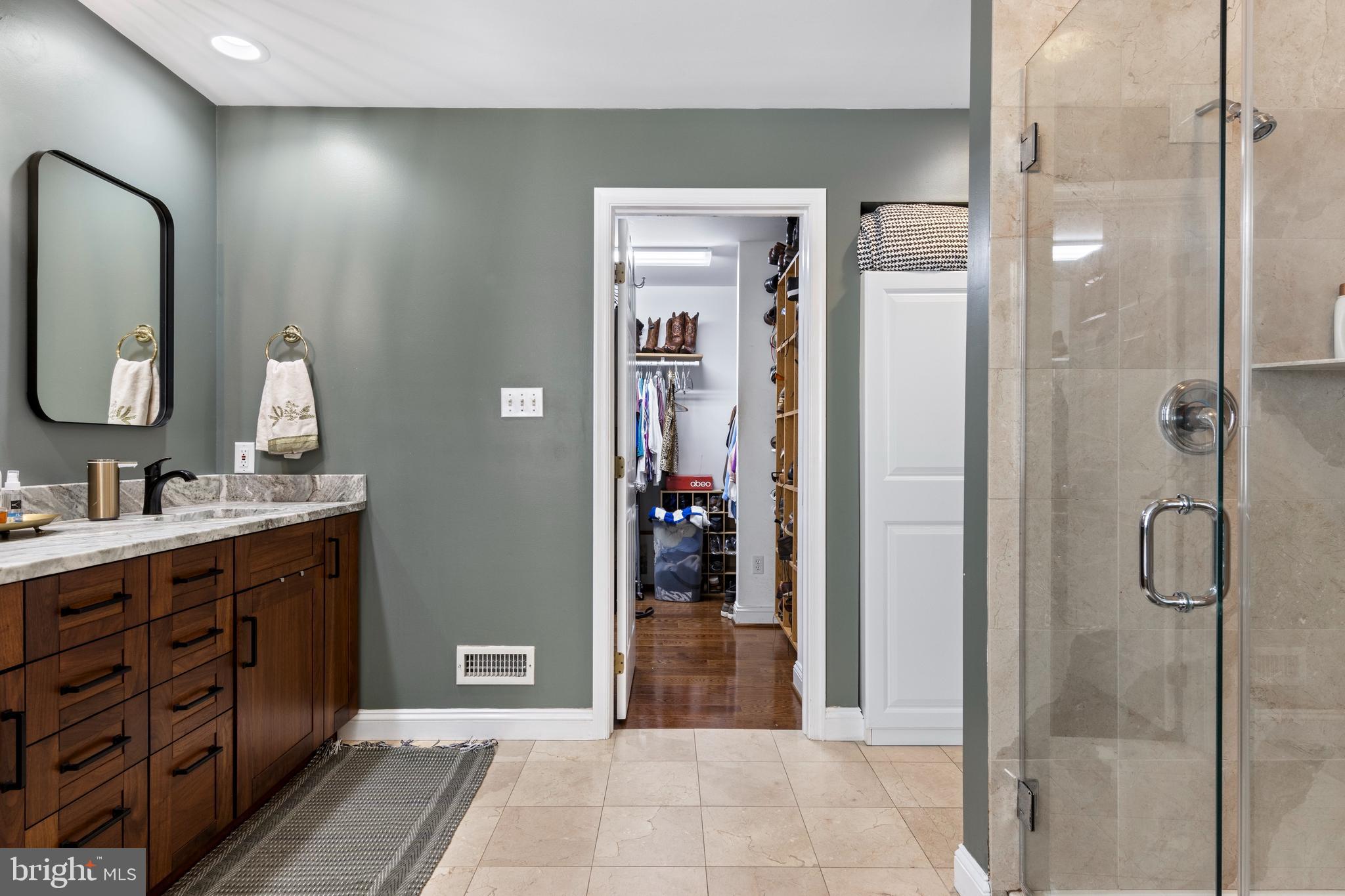 MAYFIELD - Residential