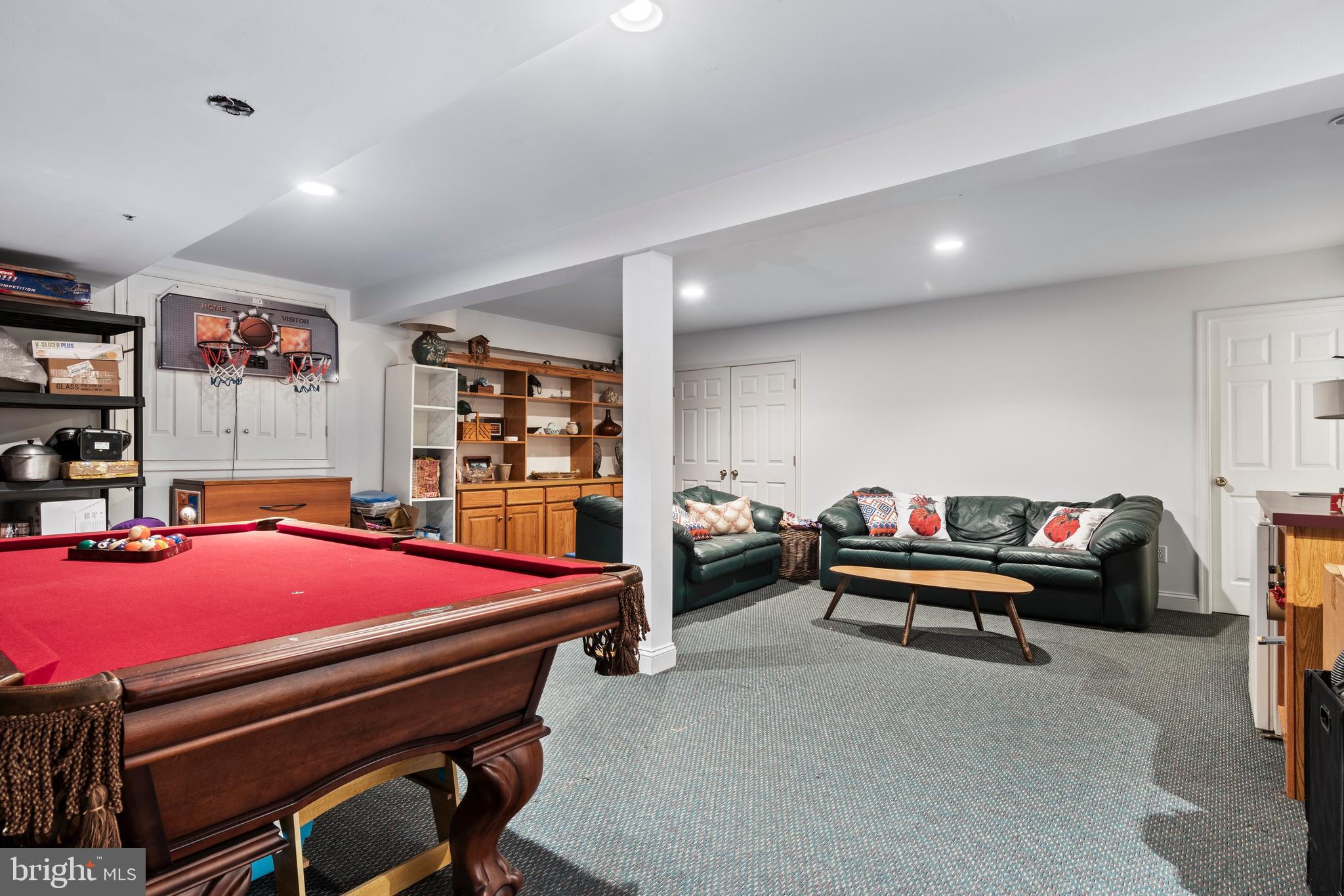 MAYFIELD - Residential