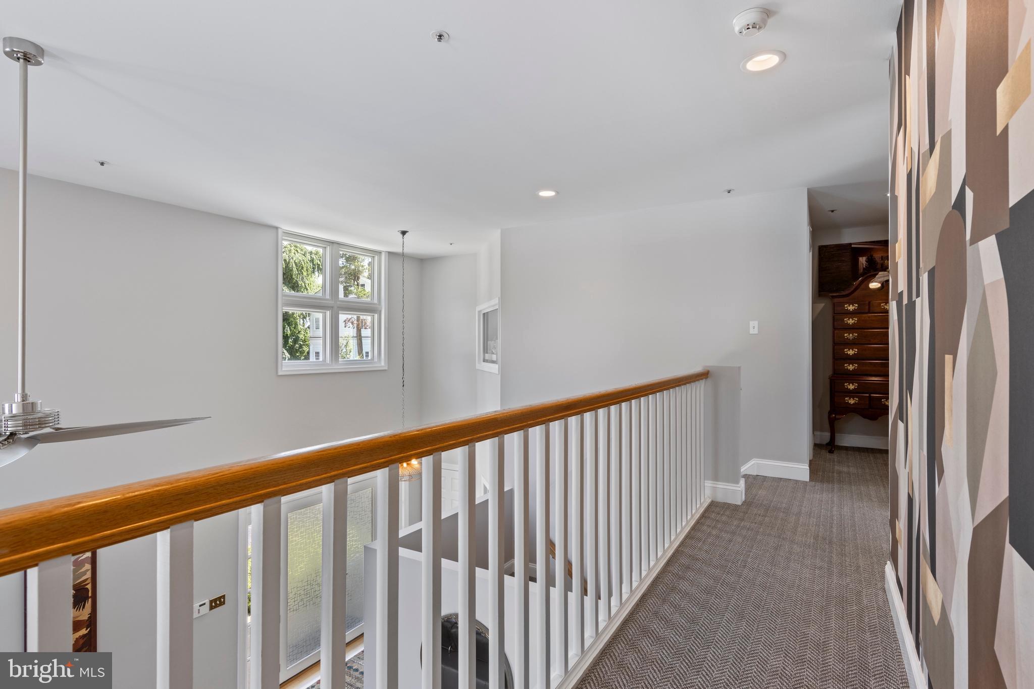 MAYFIELD - Residential