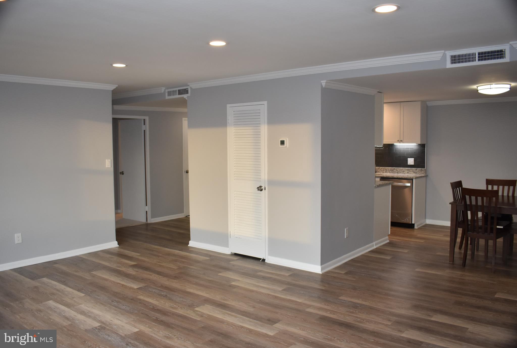 4600 DUKE - Residential