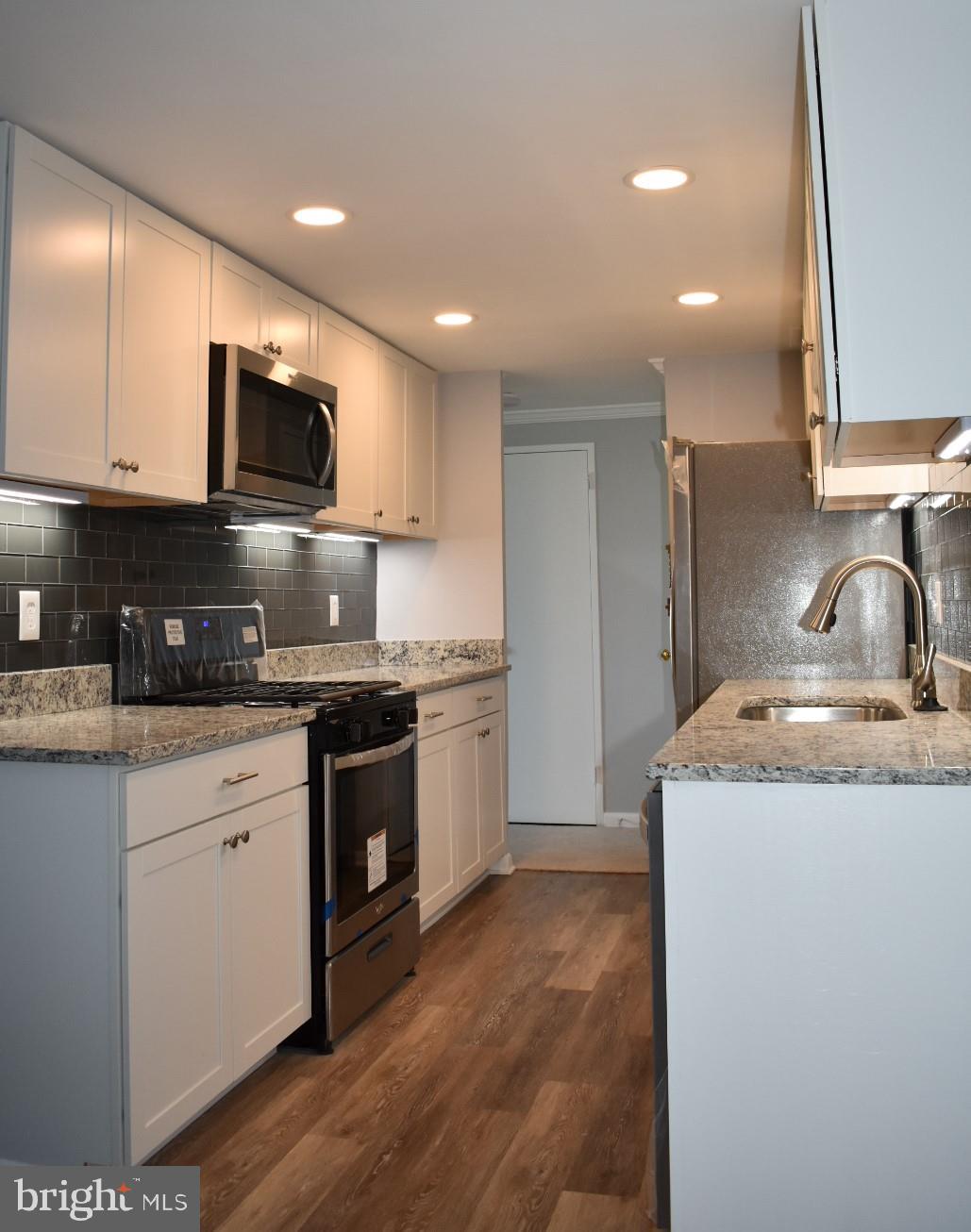 4600 DUKE - Residential