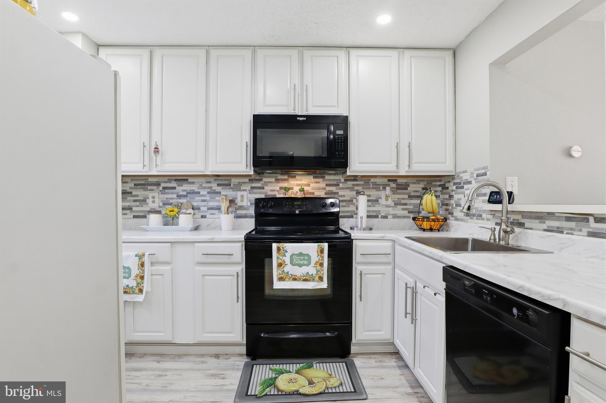 ARBORVIEW - Residential