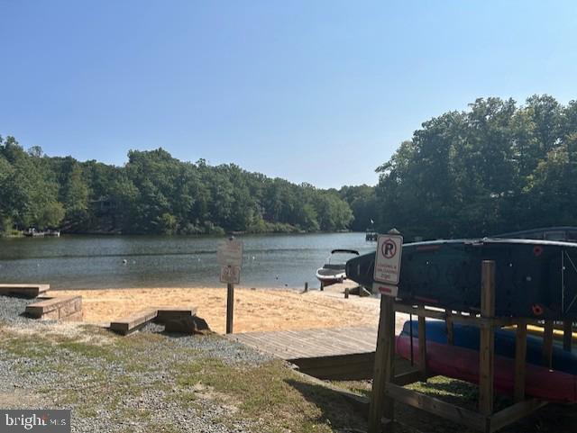 LAKE MONTICELLO - Residential