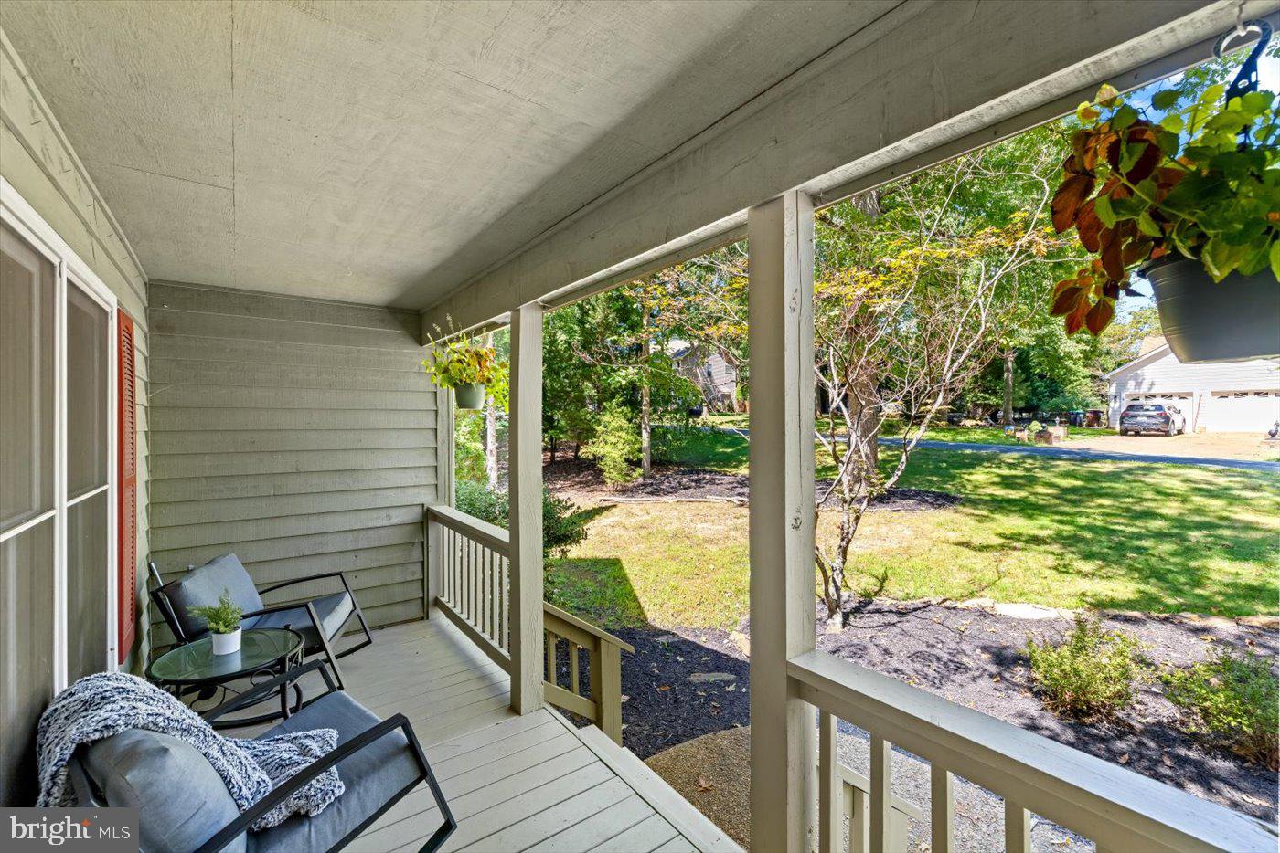 LAKE MONTICELLO - Residential