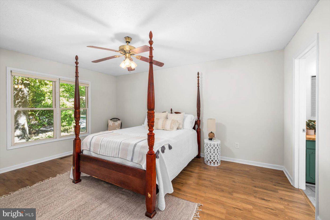 LAKE MONTICELLO - Residential