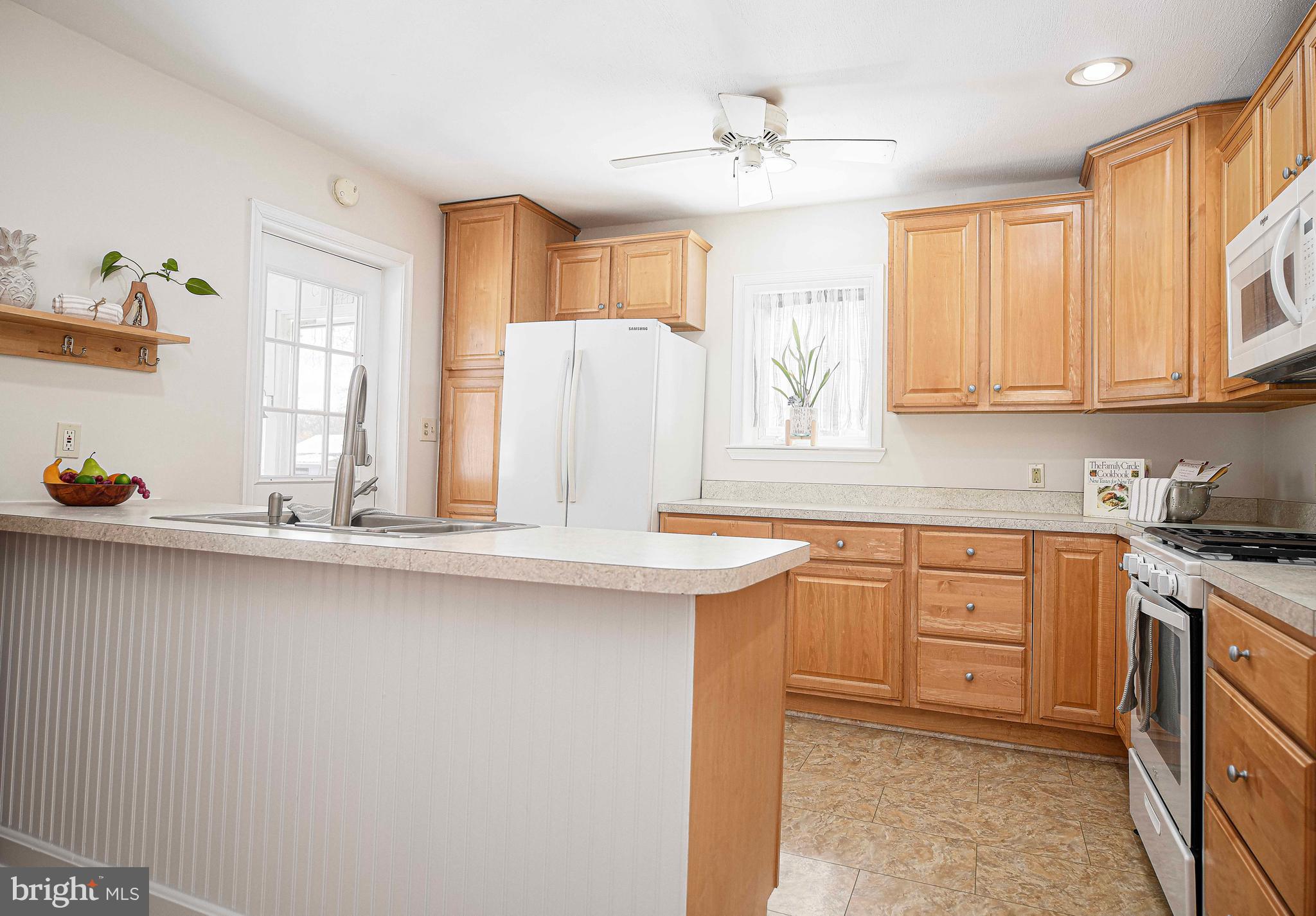 WEBSTER VILLAGE - Residential