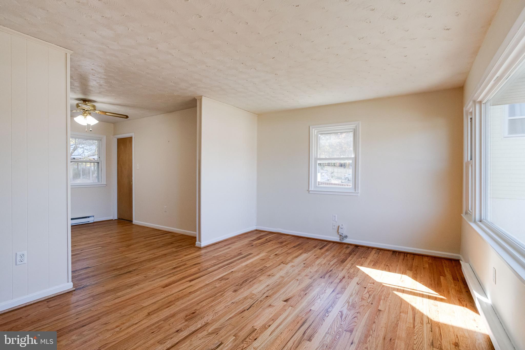 REGULARS - Residential Lease