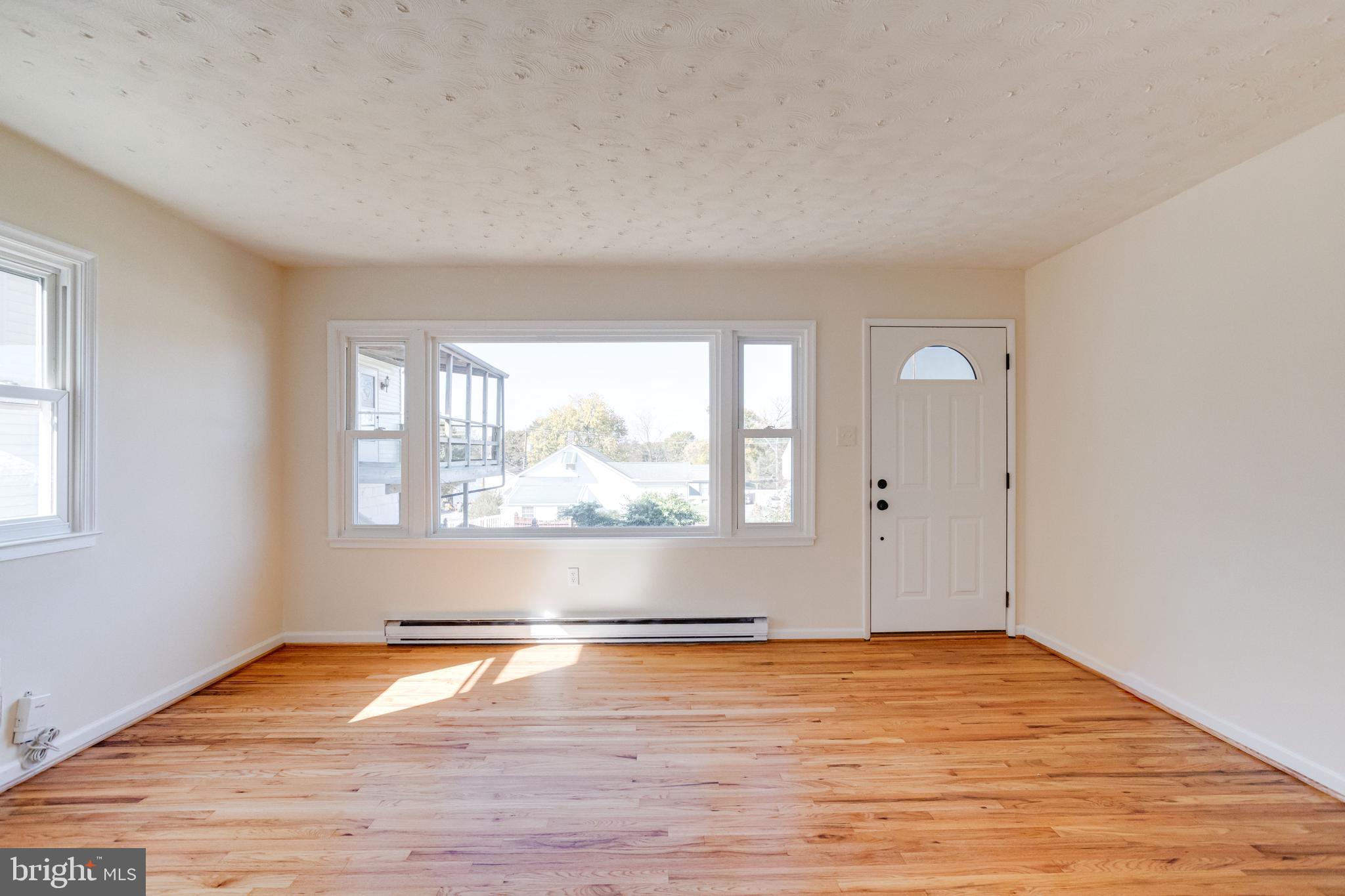 REGULARS - Residential Lease