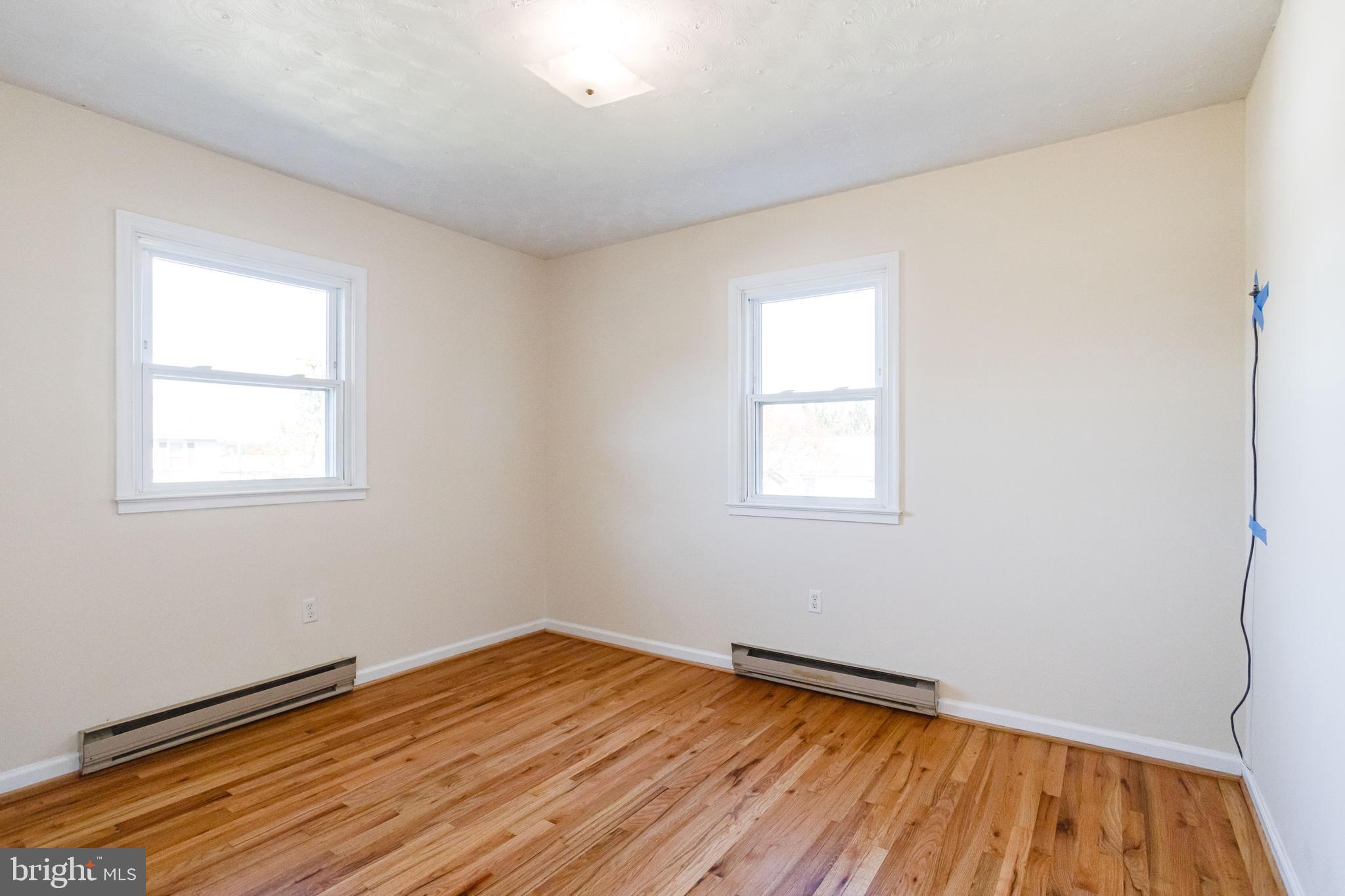 REGULARS - Residential Lease