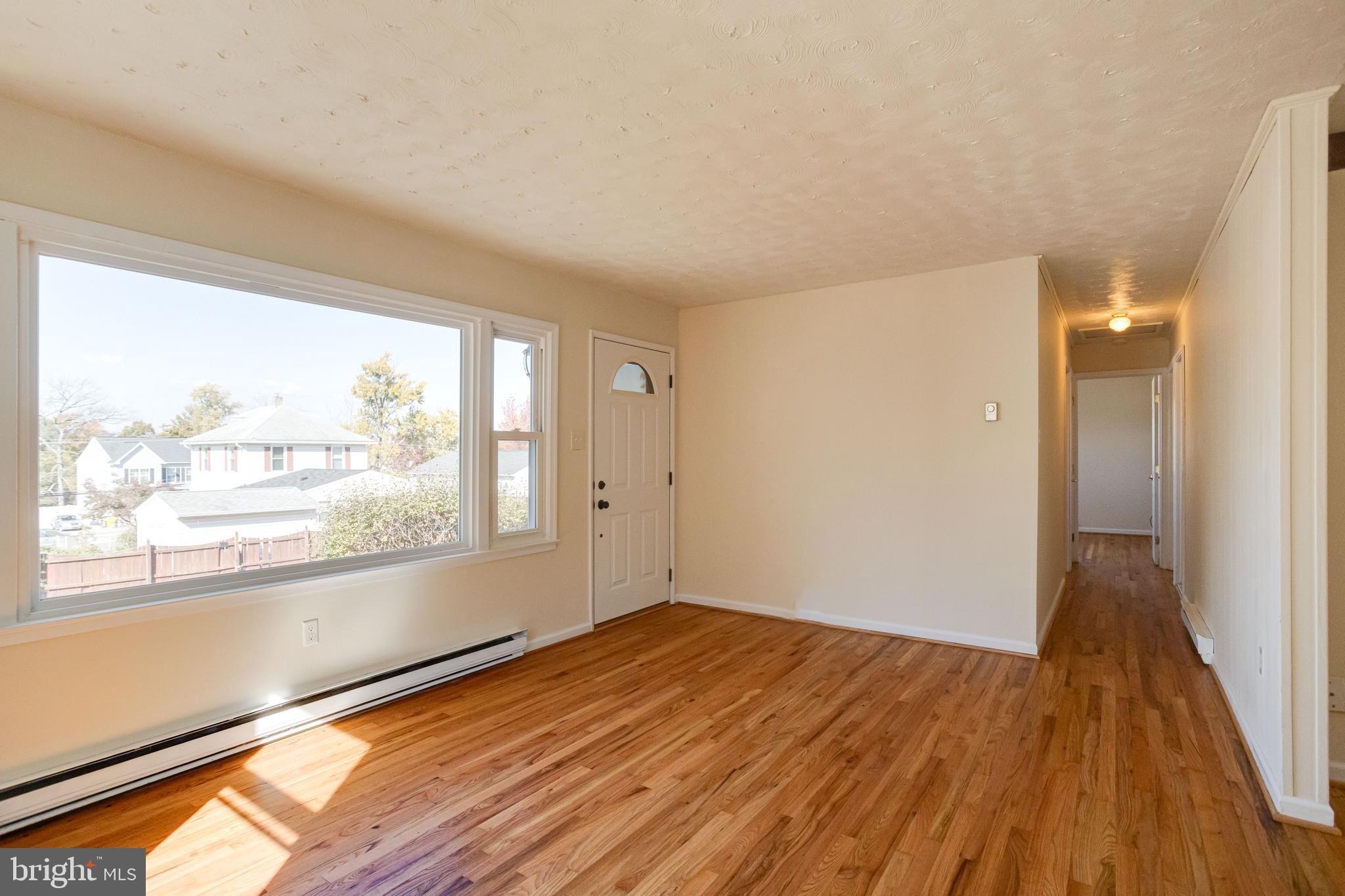 REGULARS - Residential Lease