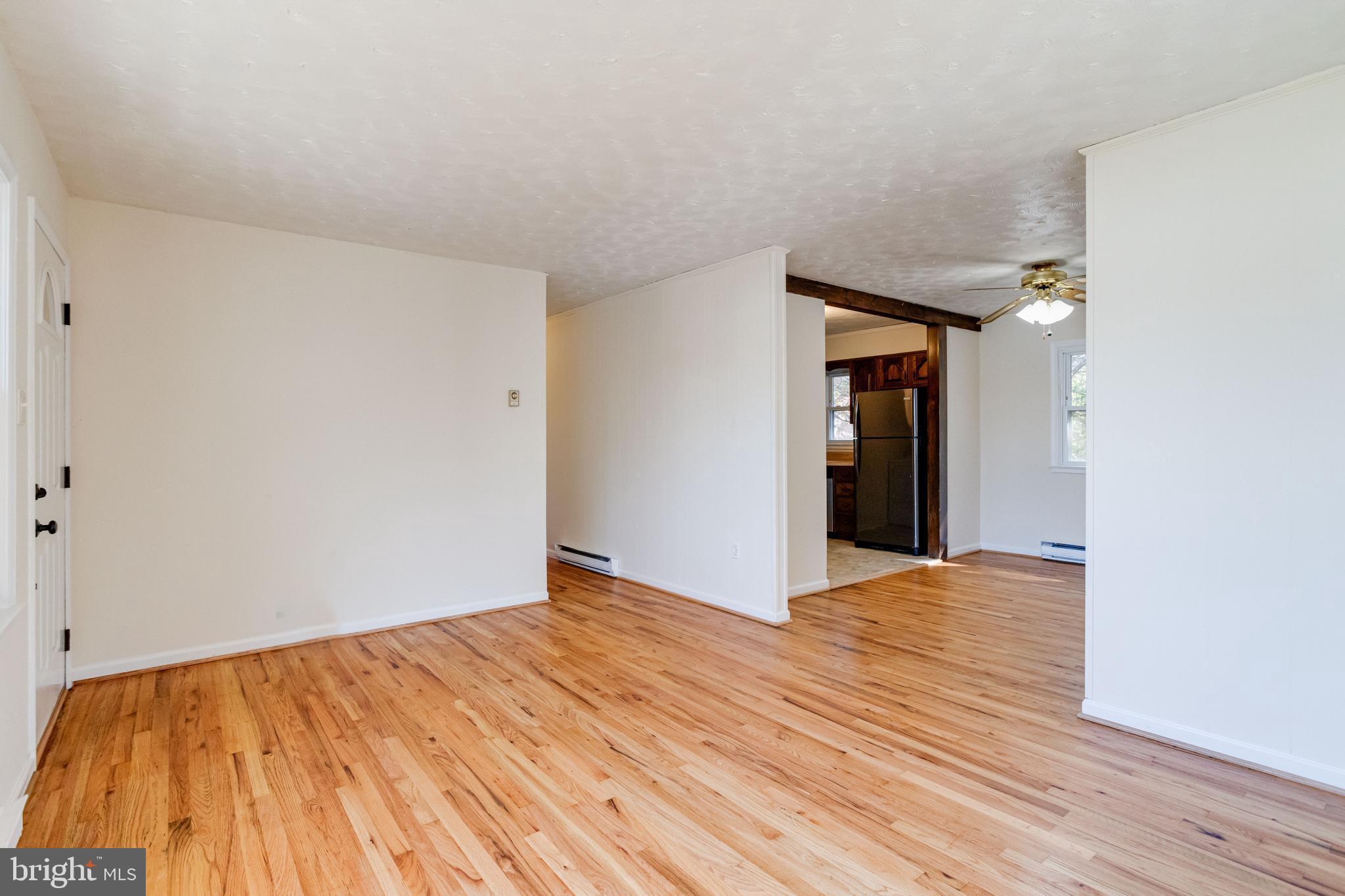 REGULARS - Residential Lease